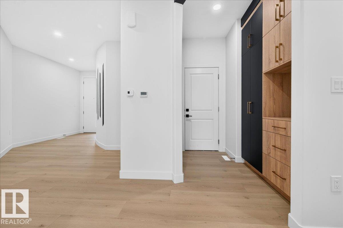 403 172 AV NW NW - 5