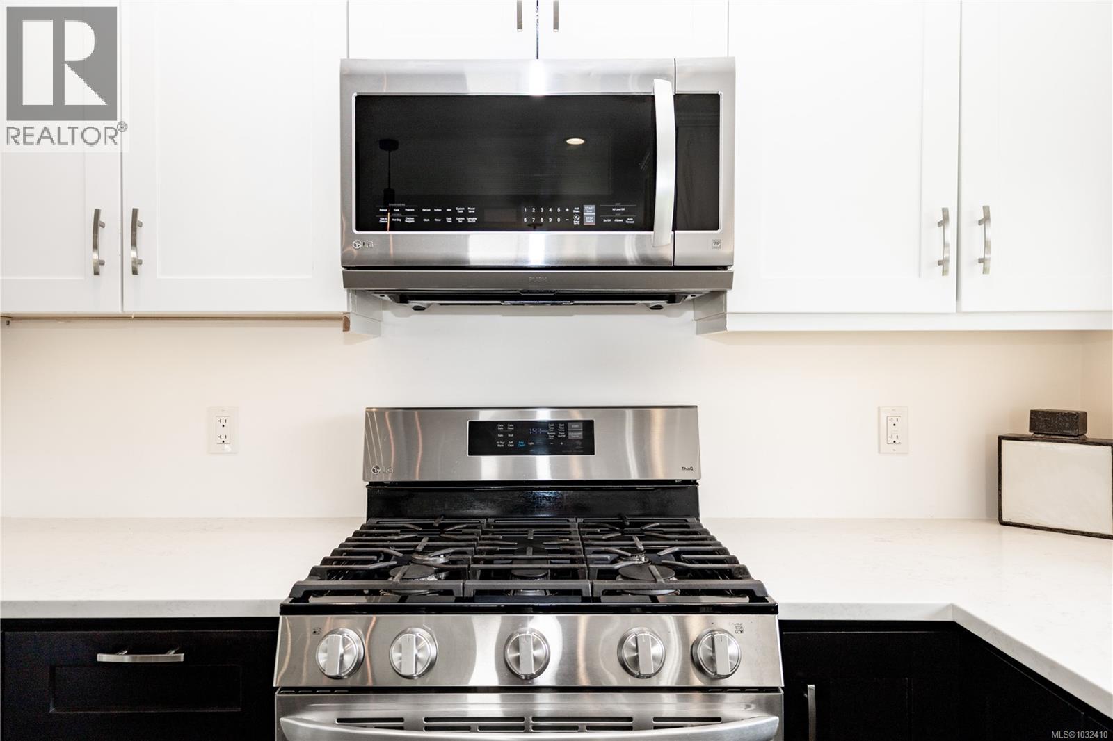 146 Coronation Cres - 11