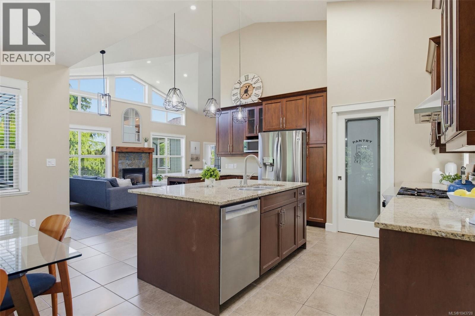 601 Sentinel Dr - 16