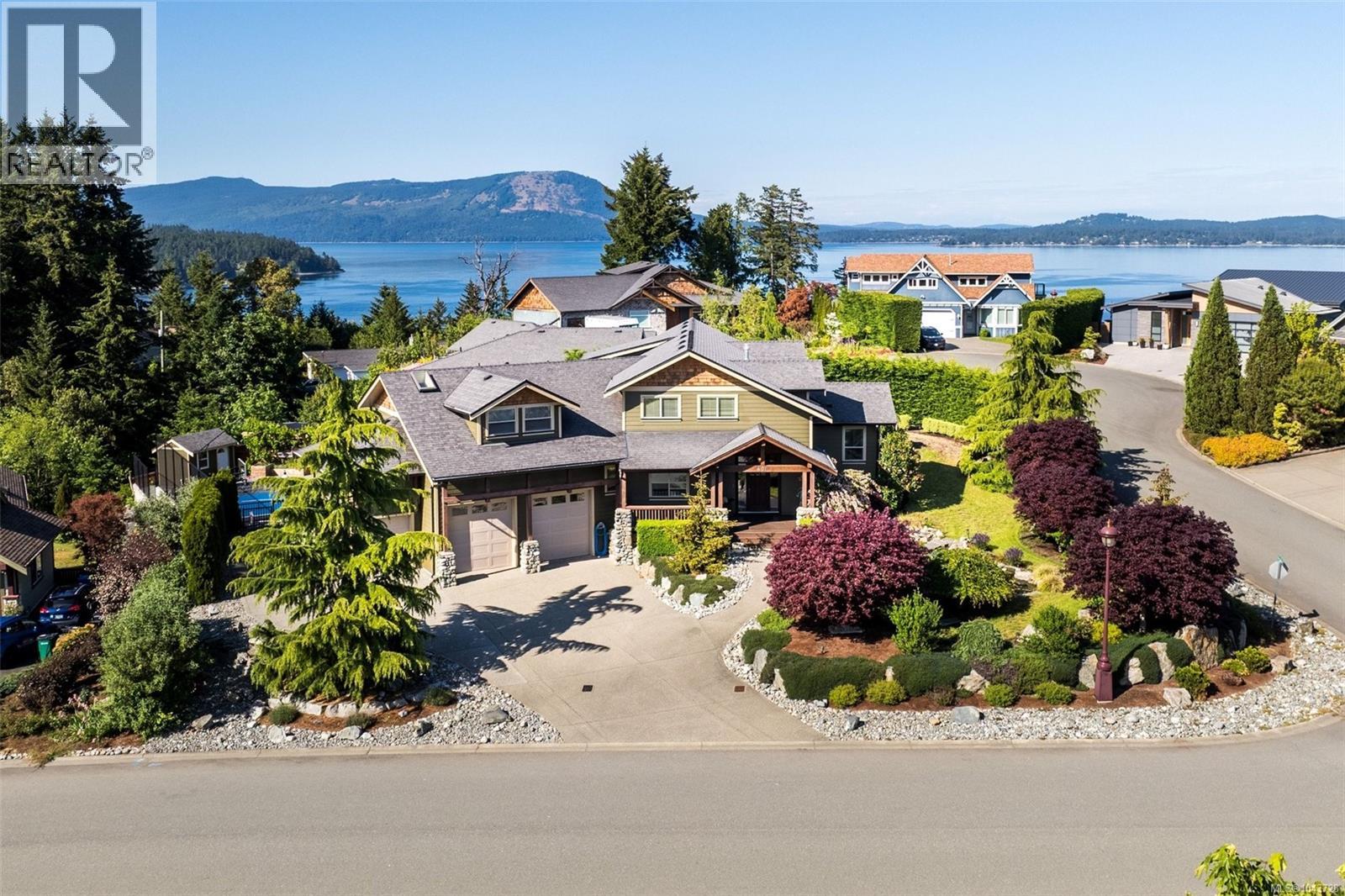 601 Sentinel Dr - 3
