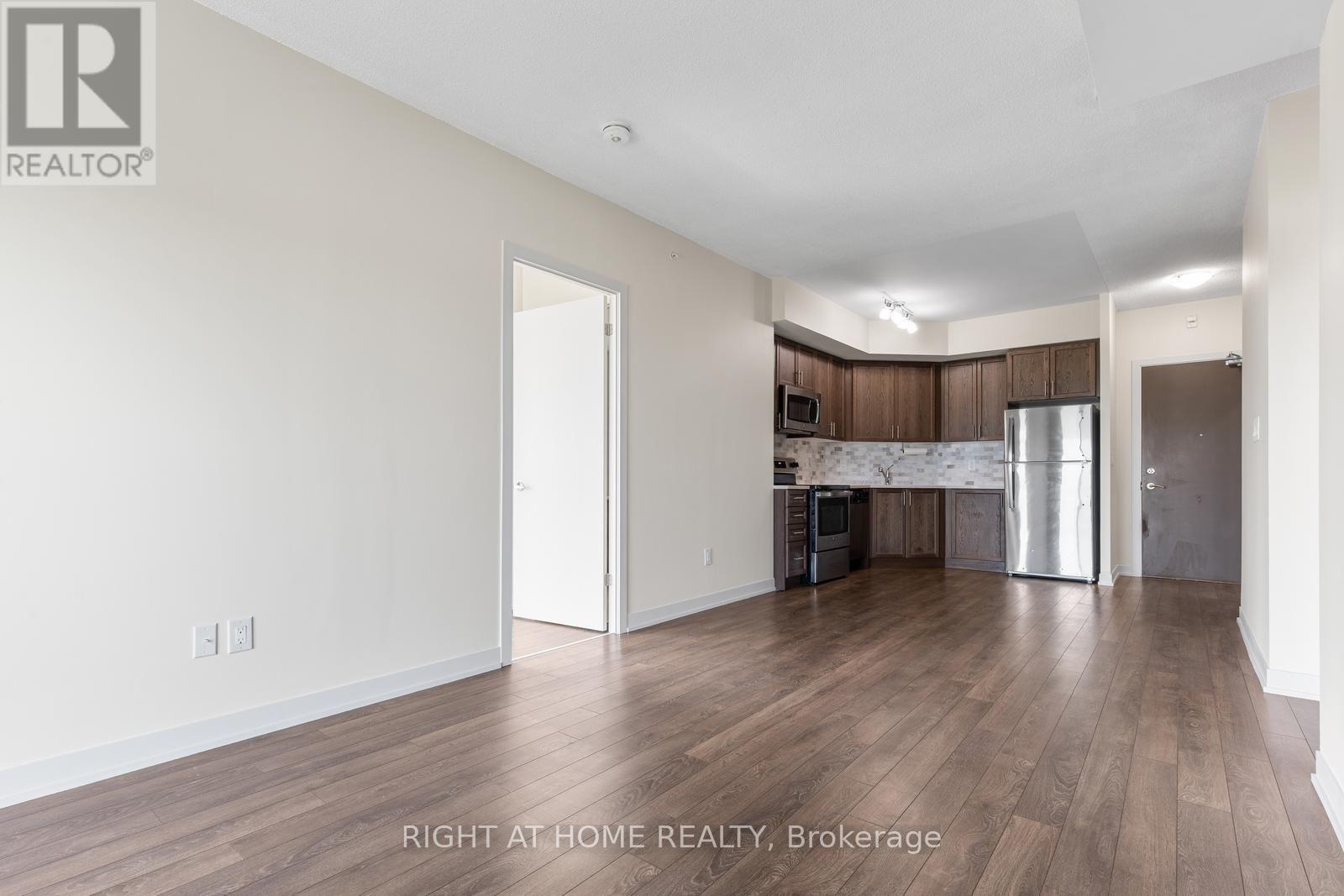 #319 550 NORTH SERVICE ROAD - 16