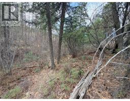7974 Briarwood Road, Kelowna, BC V1Z3V7 Photo 18