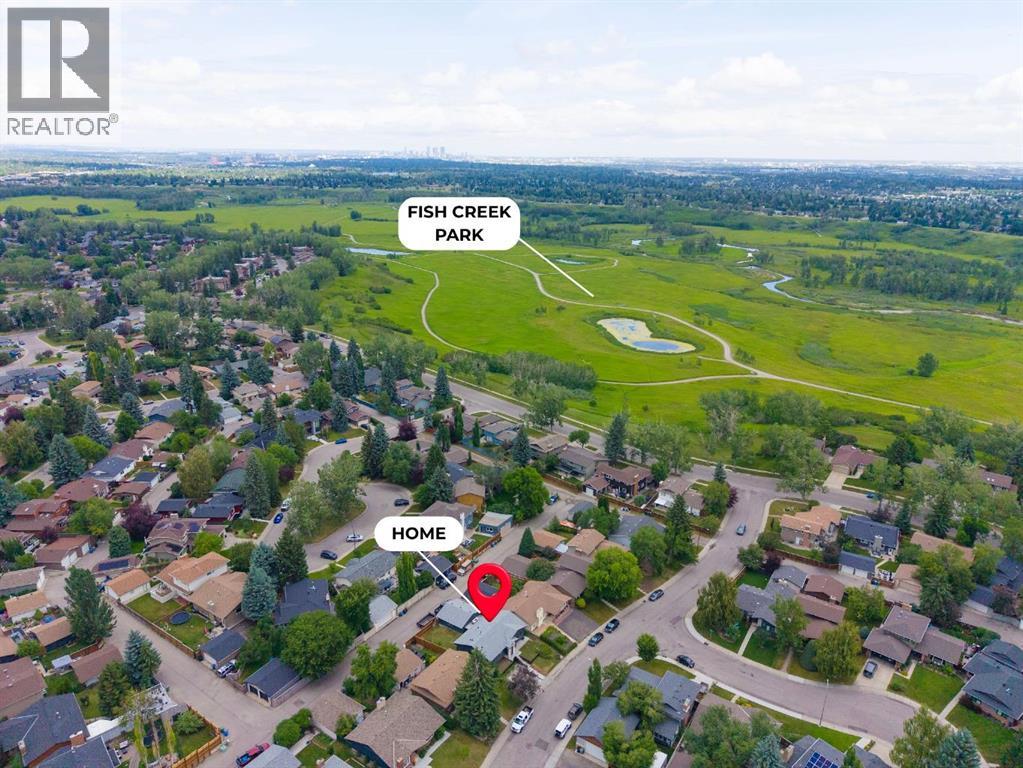 31 Midvalley Road SE - Image 48