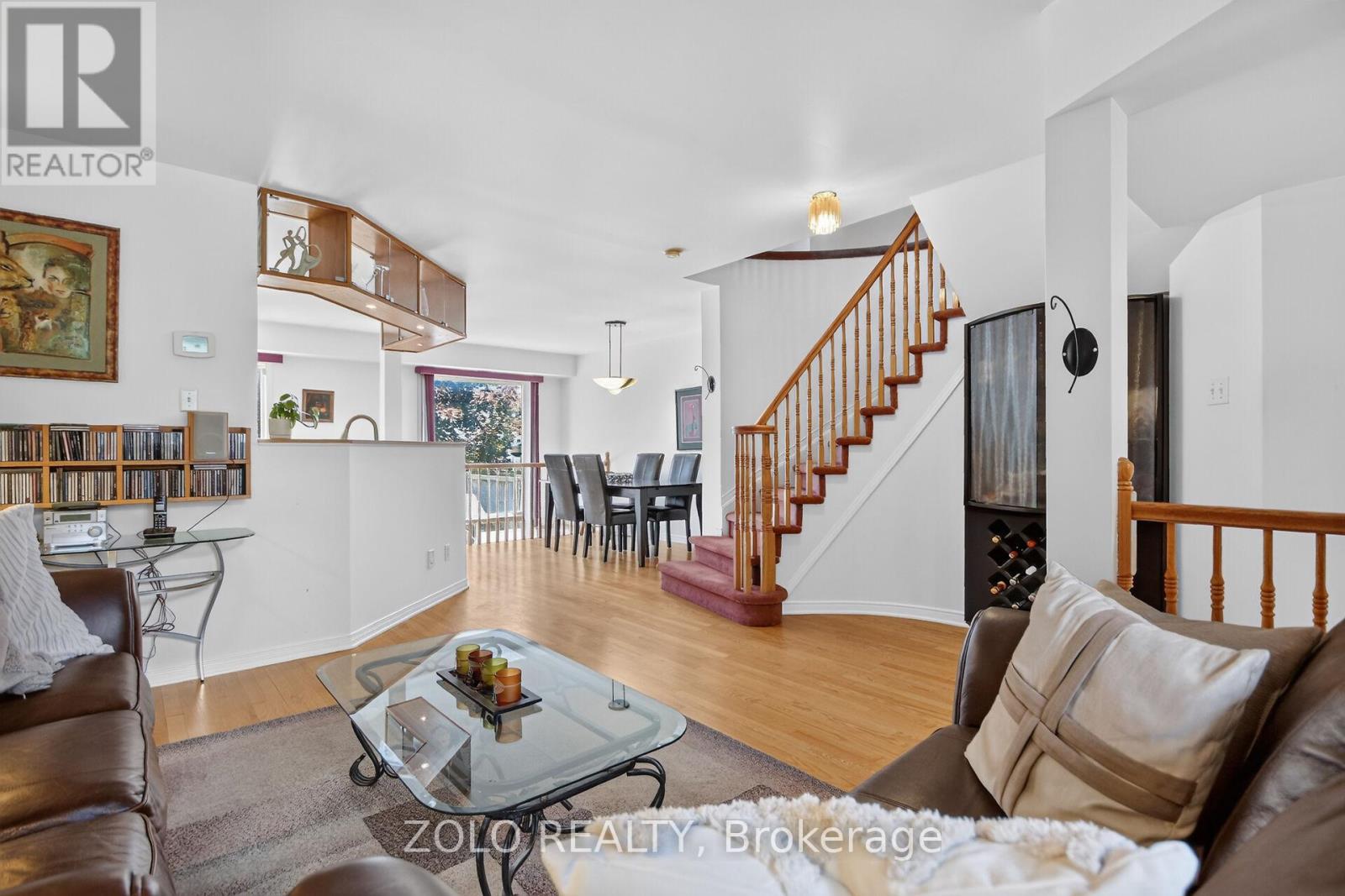 38 CENTRAL PARK DRIVE - 14