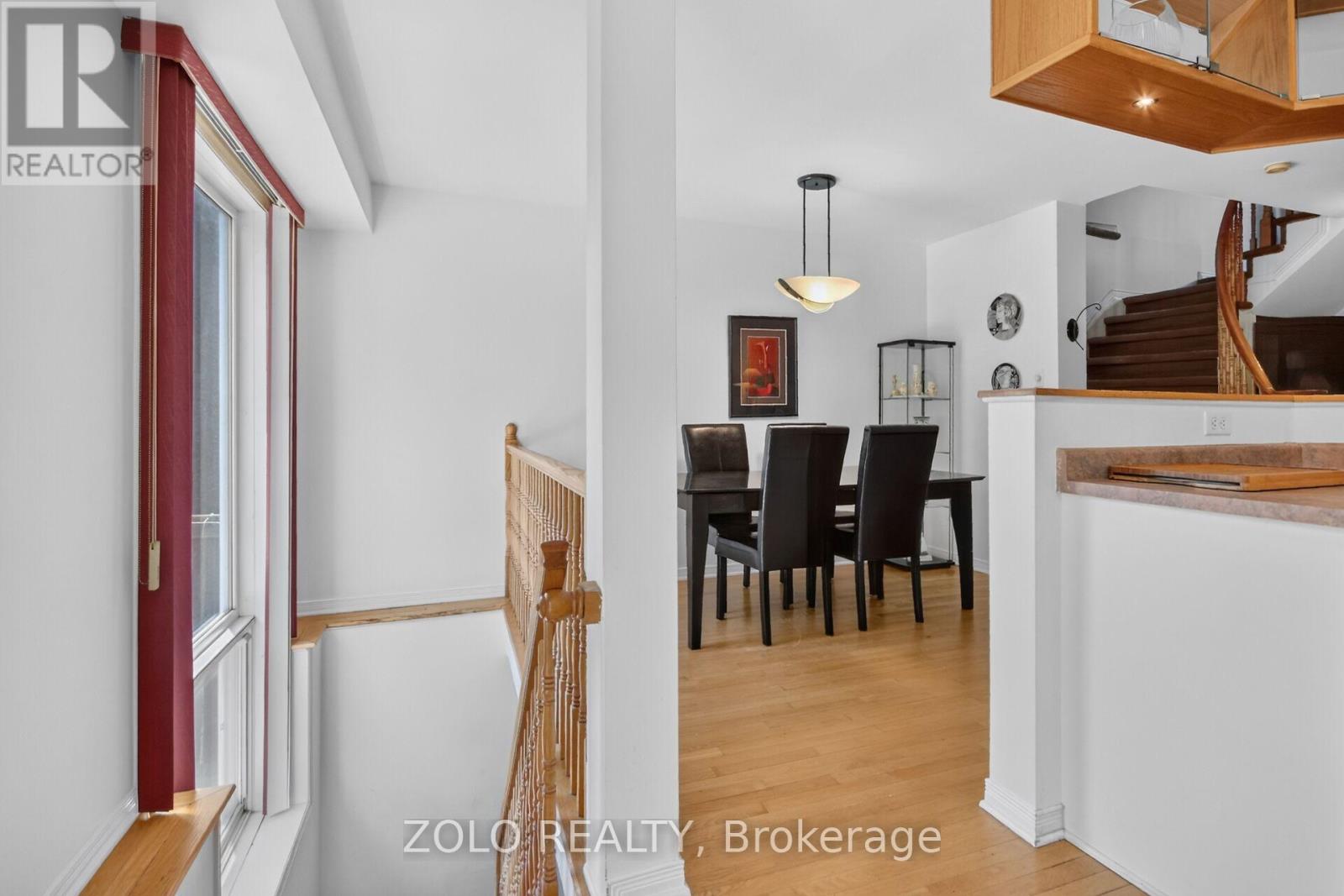 38 CENTRAL PARK DRIVE - 19