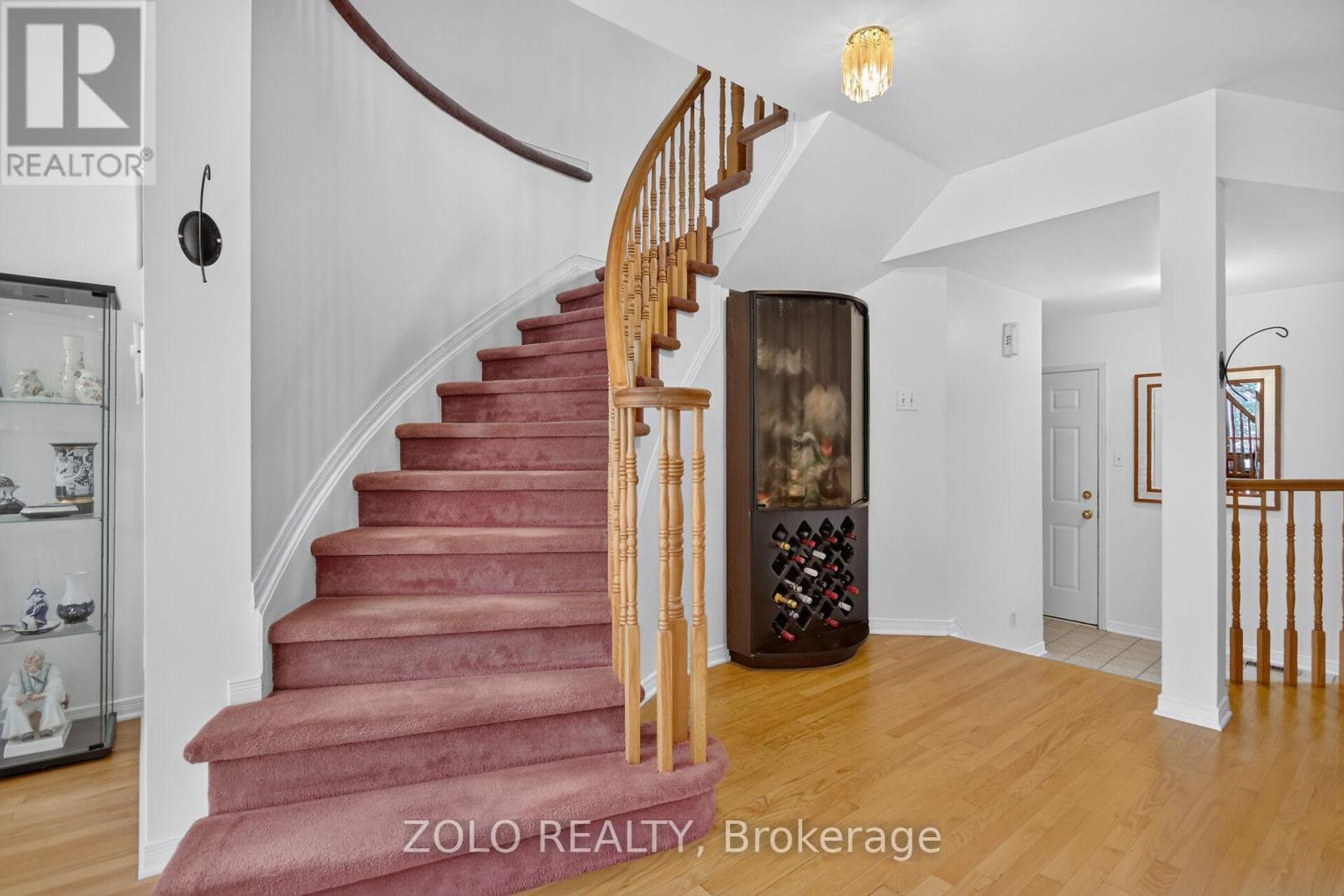 38 CENTRAL PARK DRIVE - 25