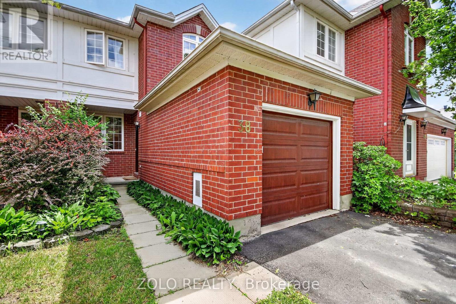 38 CENTRAL PARK DRIVE - 5