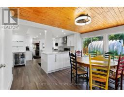 1031 Wisker Avenue, Innisfil, ON L0L1C0 Photo 14