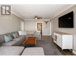 1031 Wisker Avenue, Innisfil, ON L0L1C0 Photo 17