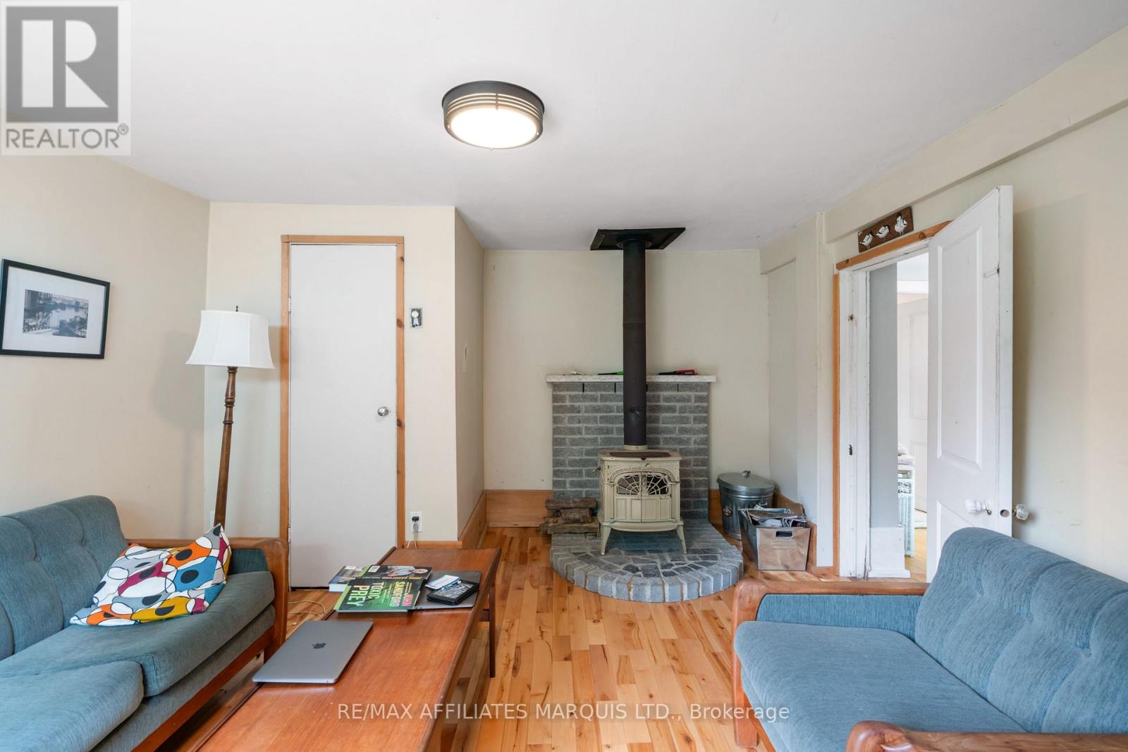 6368 KING STREET - 17