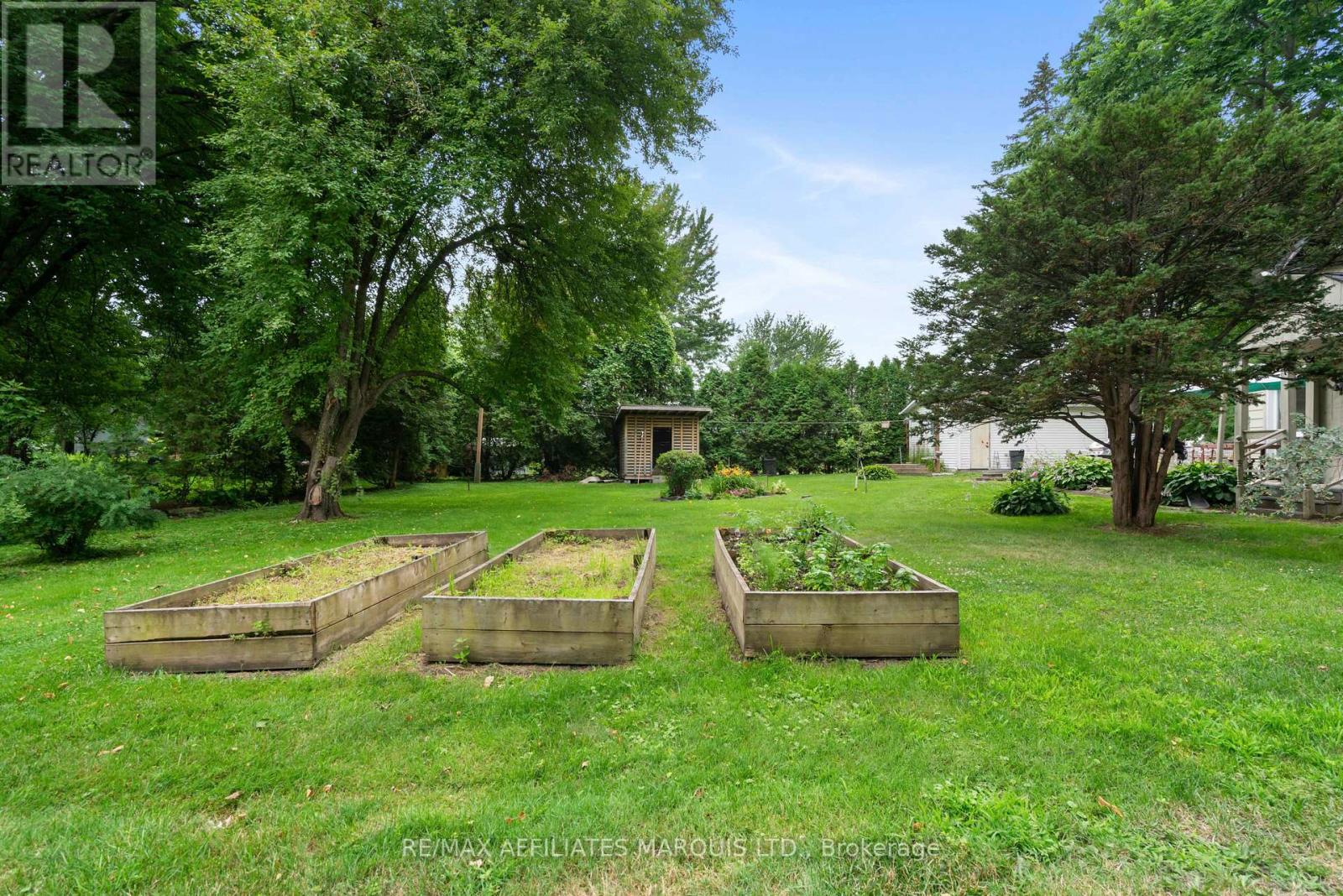 6368 KING STREET - 28