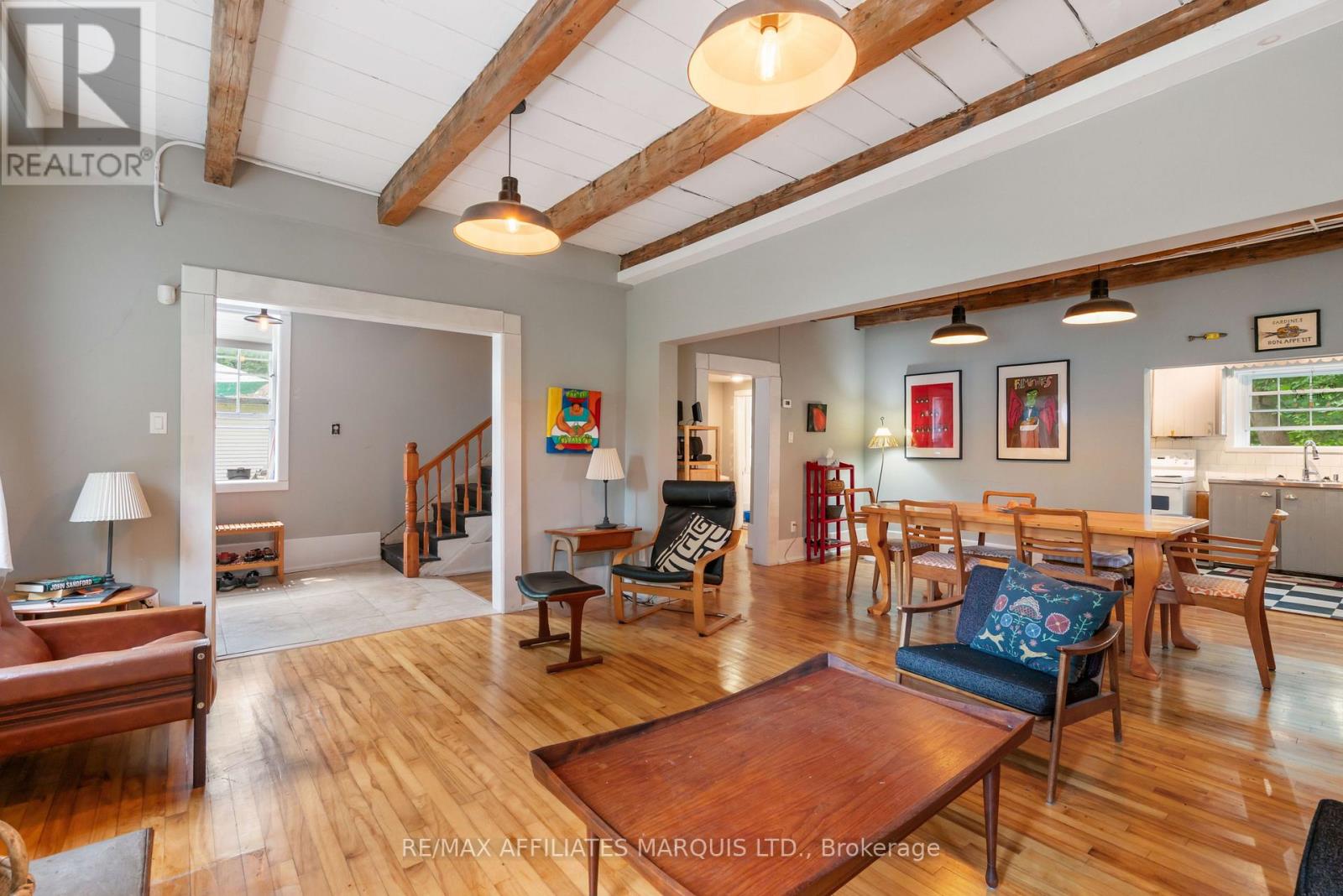 6368 KING STREET - 9