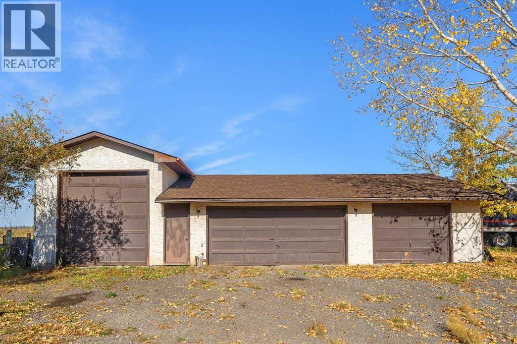 280158 TOWNSHIP ROAD 240 - 45