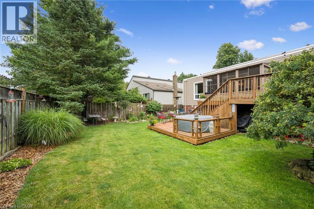 88 MANOR Drive - Image 39