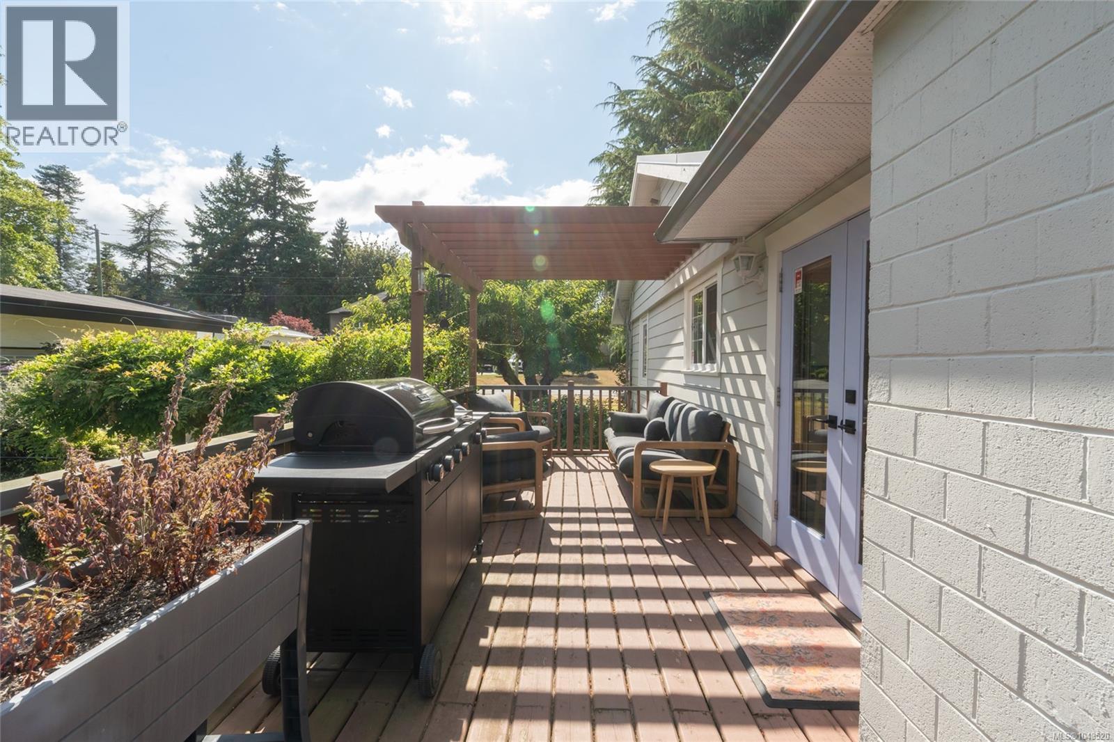 6371 Conconi Pl - 40