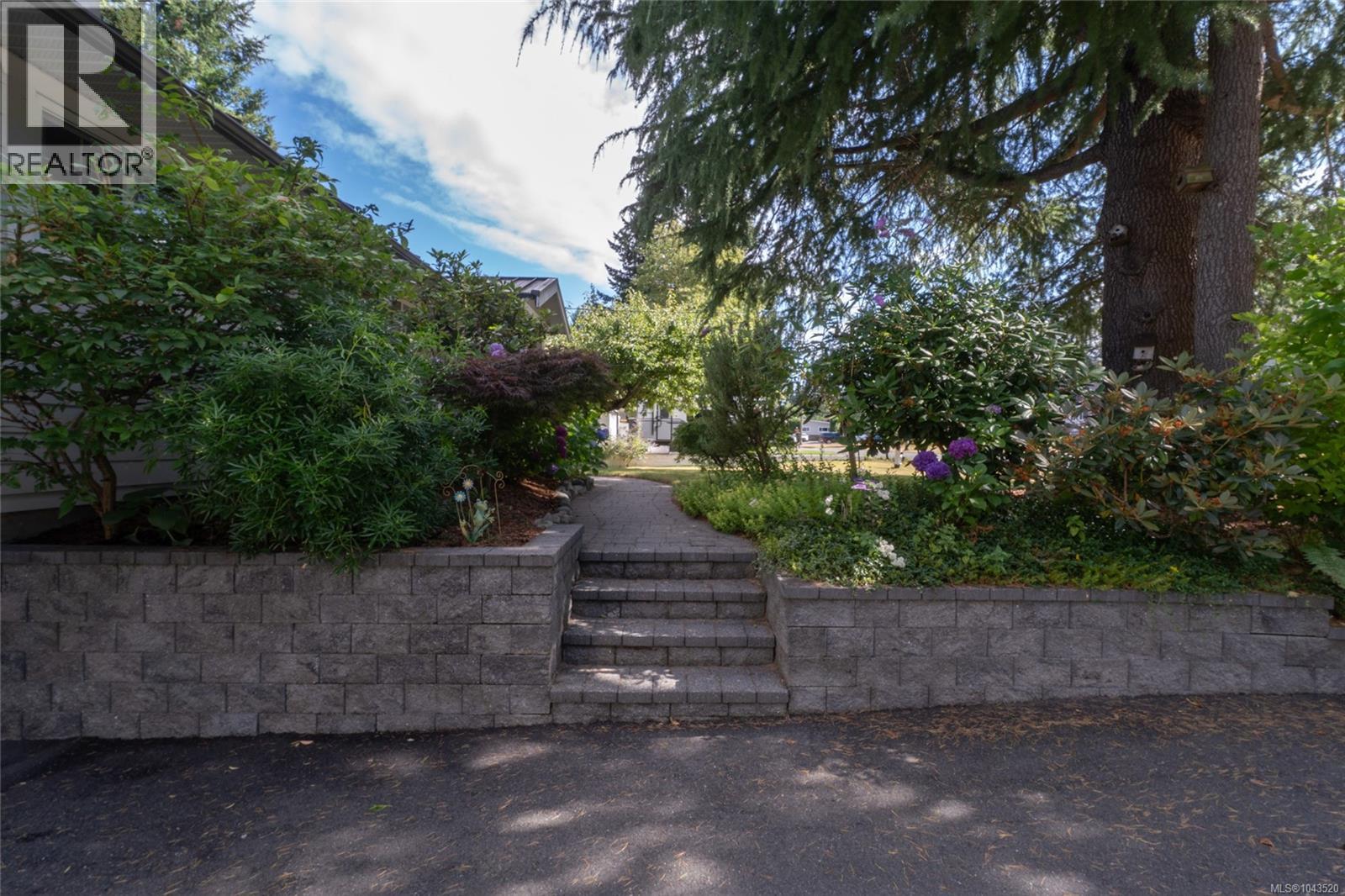 6371 Conconi Pl - 54