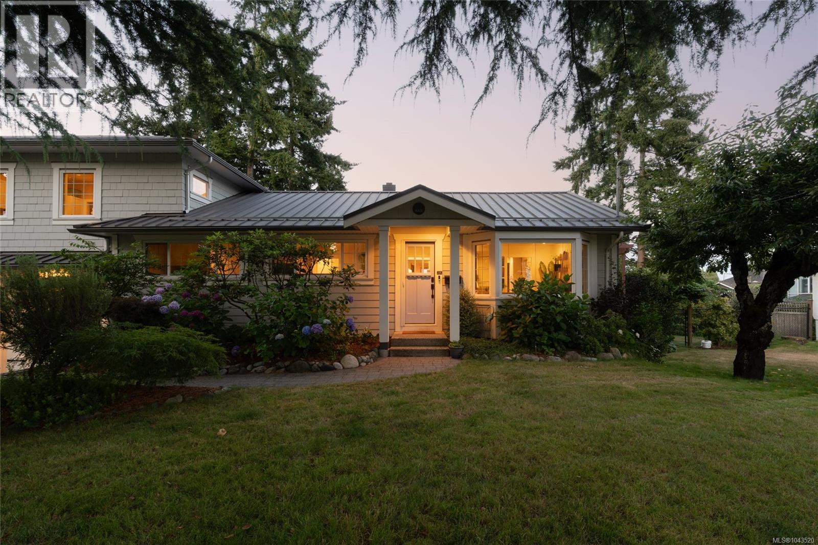 6371 Conconi Pl - 56