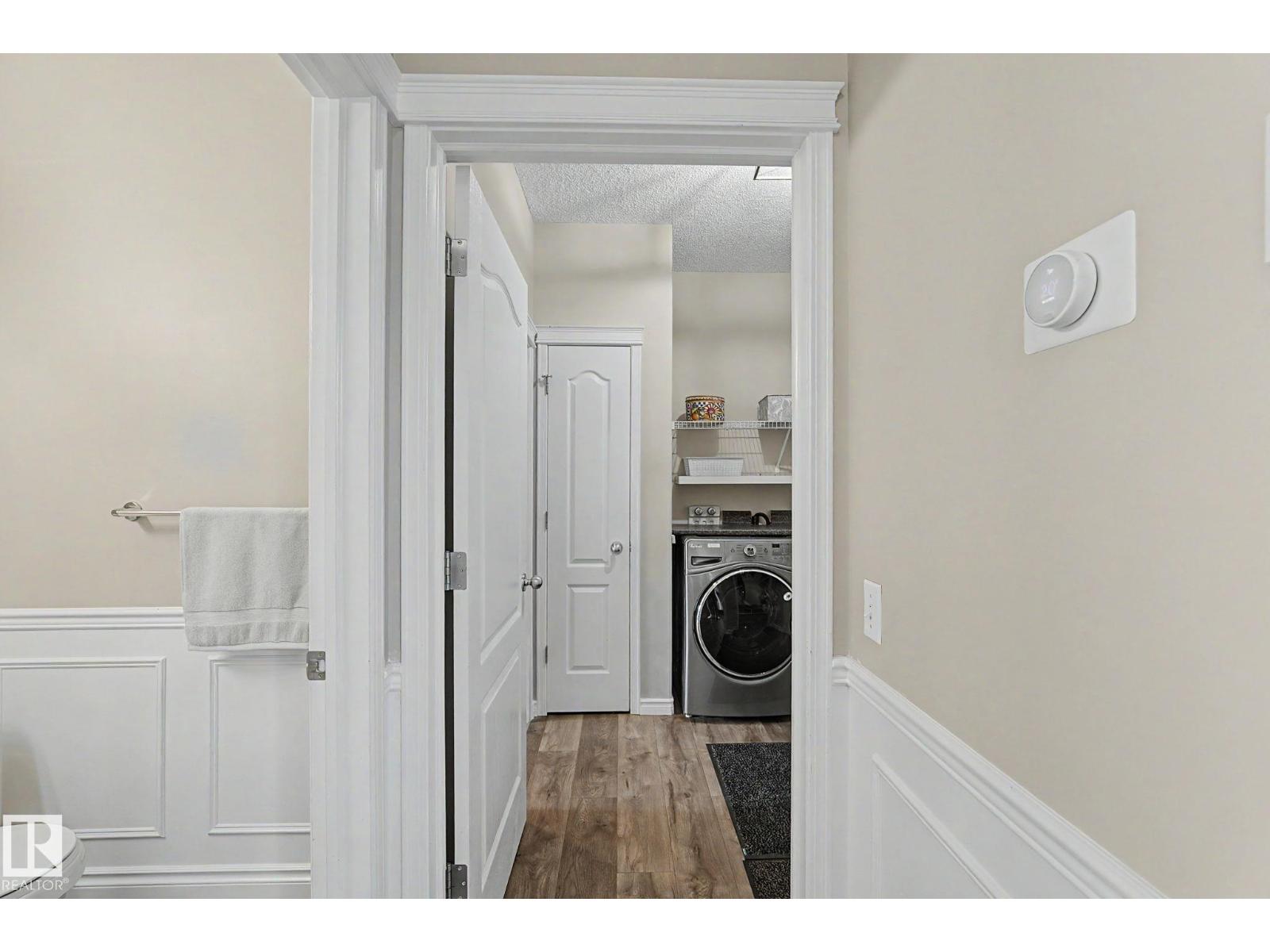 5632 201 St NW - 10