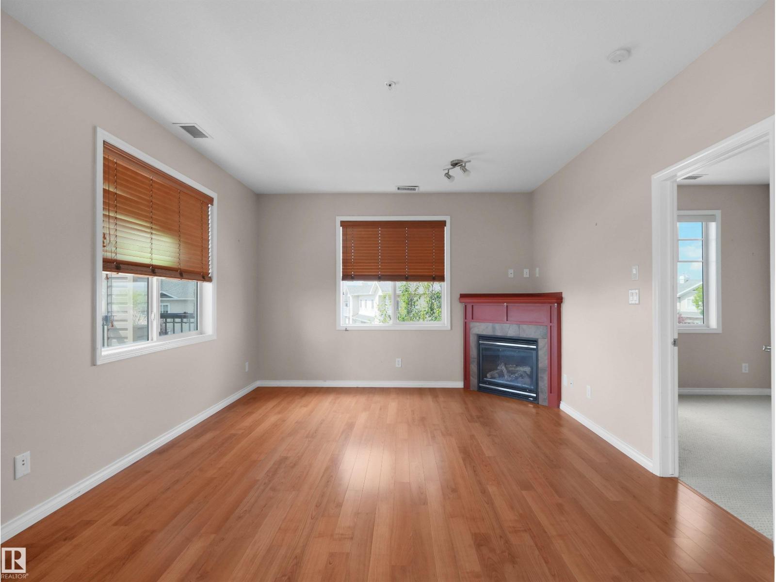 #241 2503 Hanna Cres NW - 16