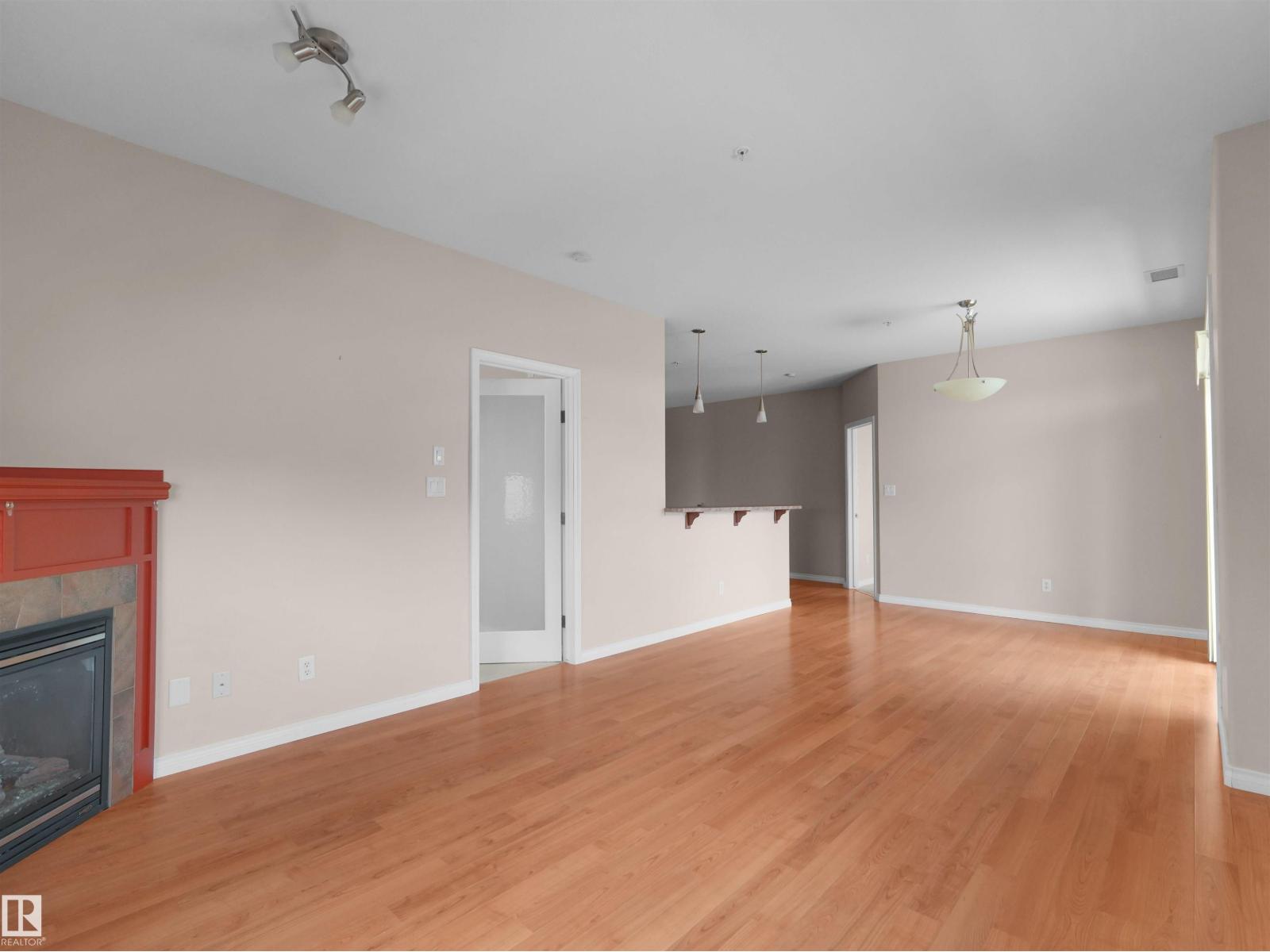 #241 2503 Hanna Cres NW - 17