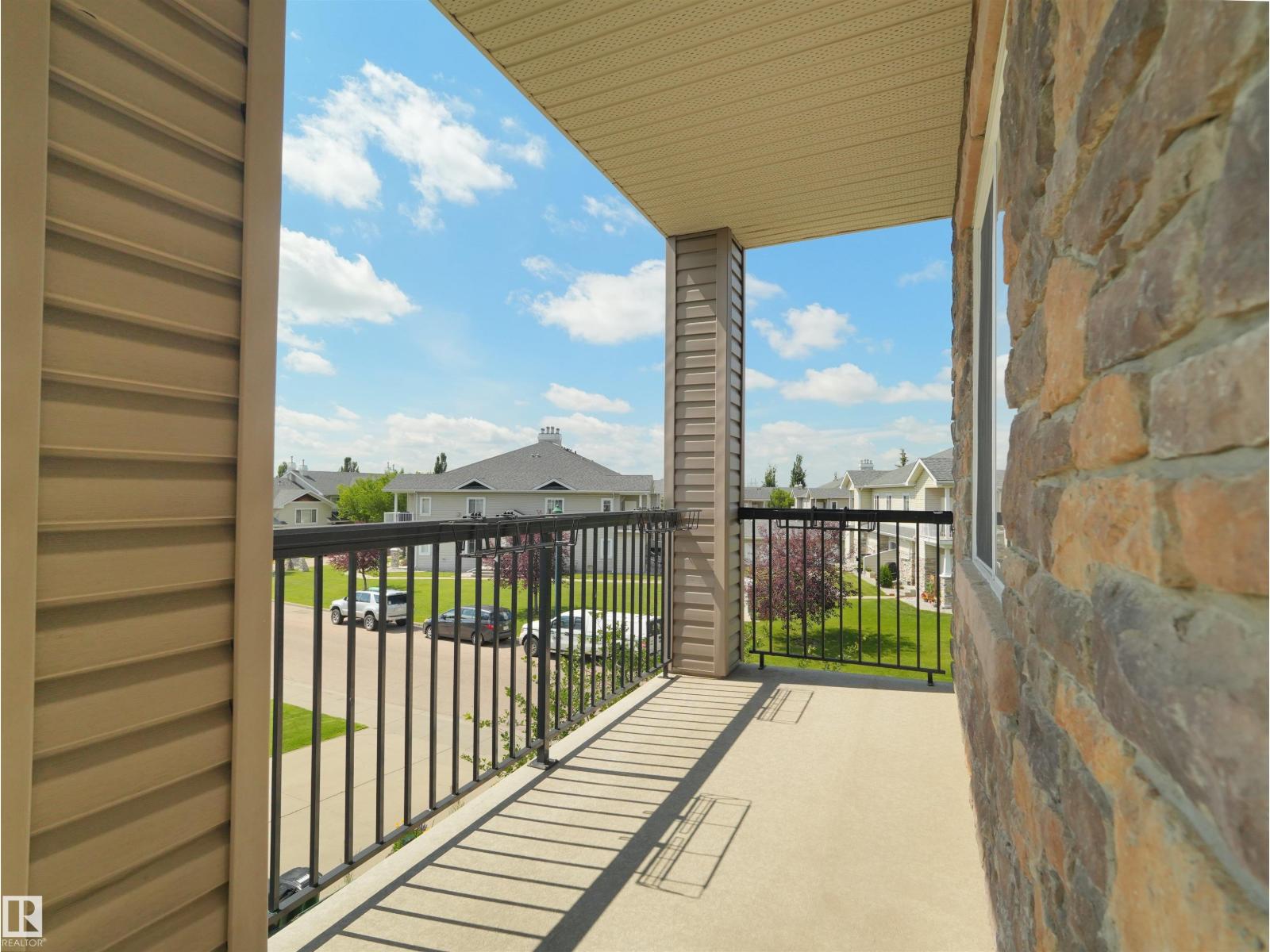 #241 2503 Hanna Cres NW - 32