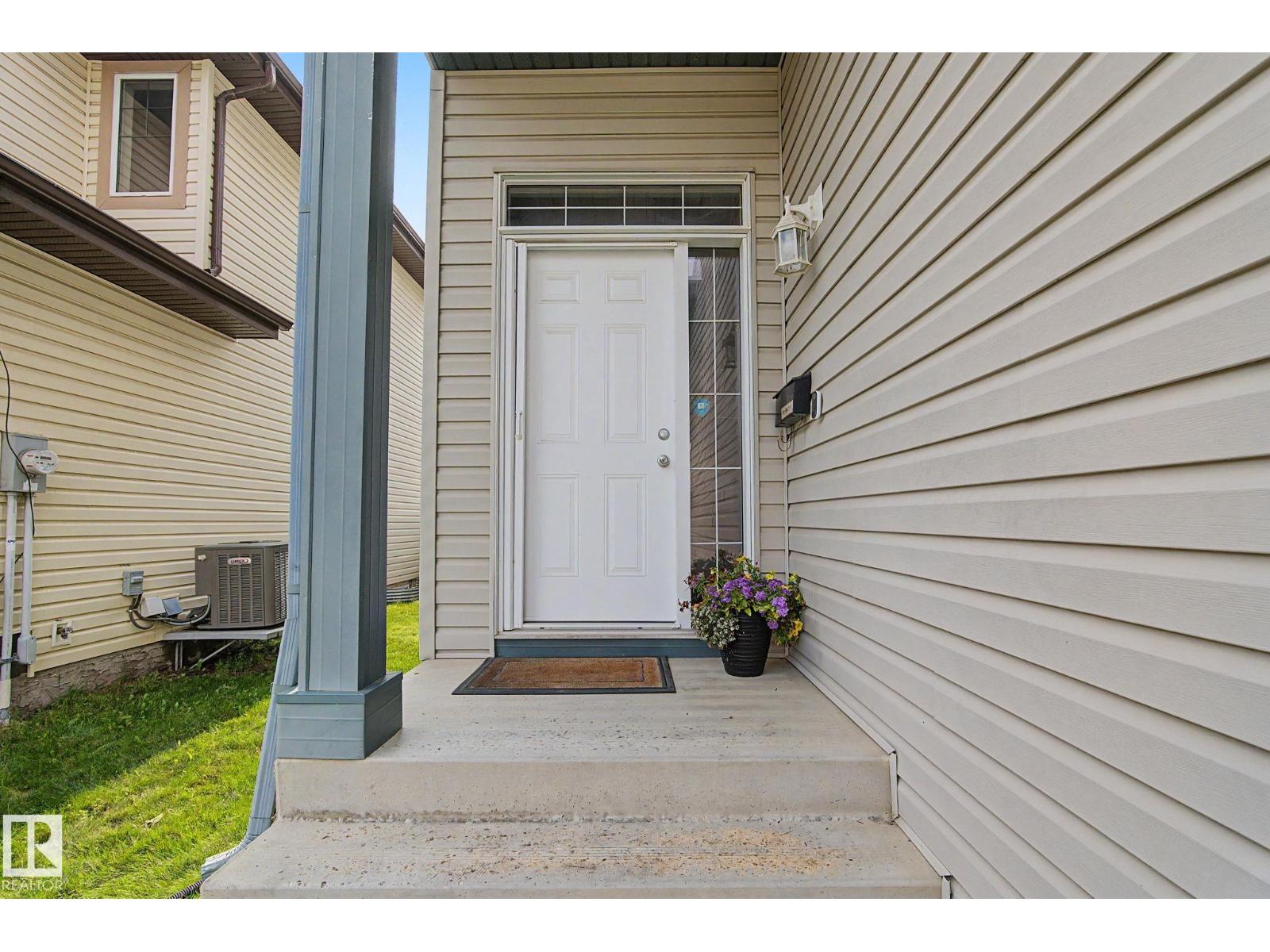 5632 201 St NW - 6
