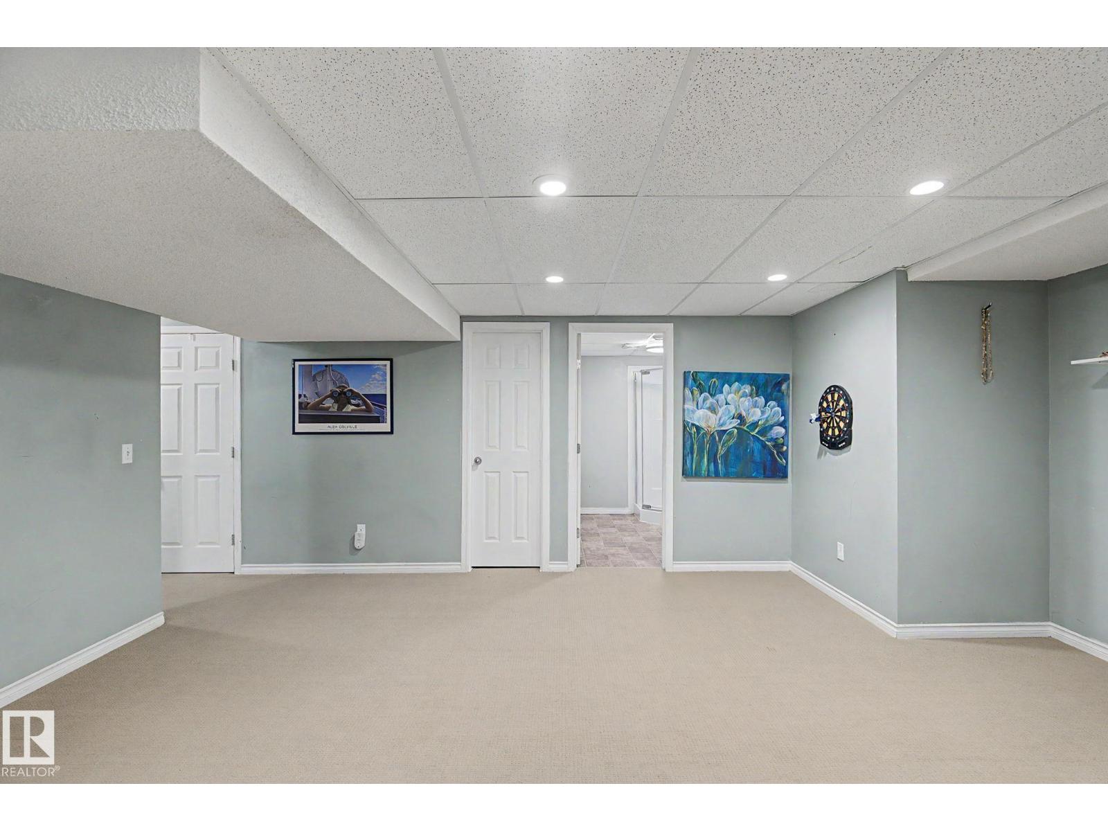 5632 201 St NW - 56