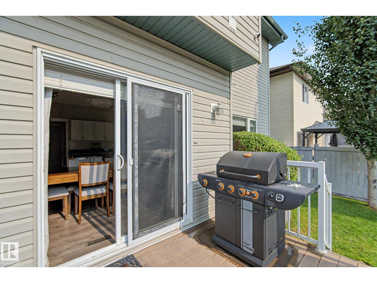 5632 201 St NW - 63