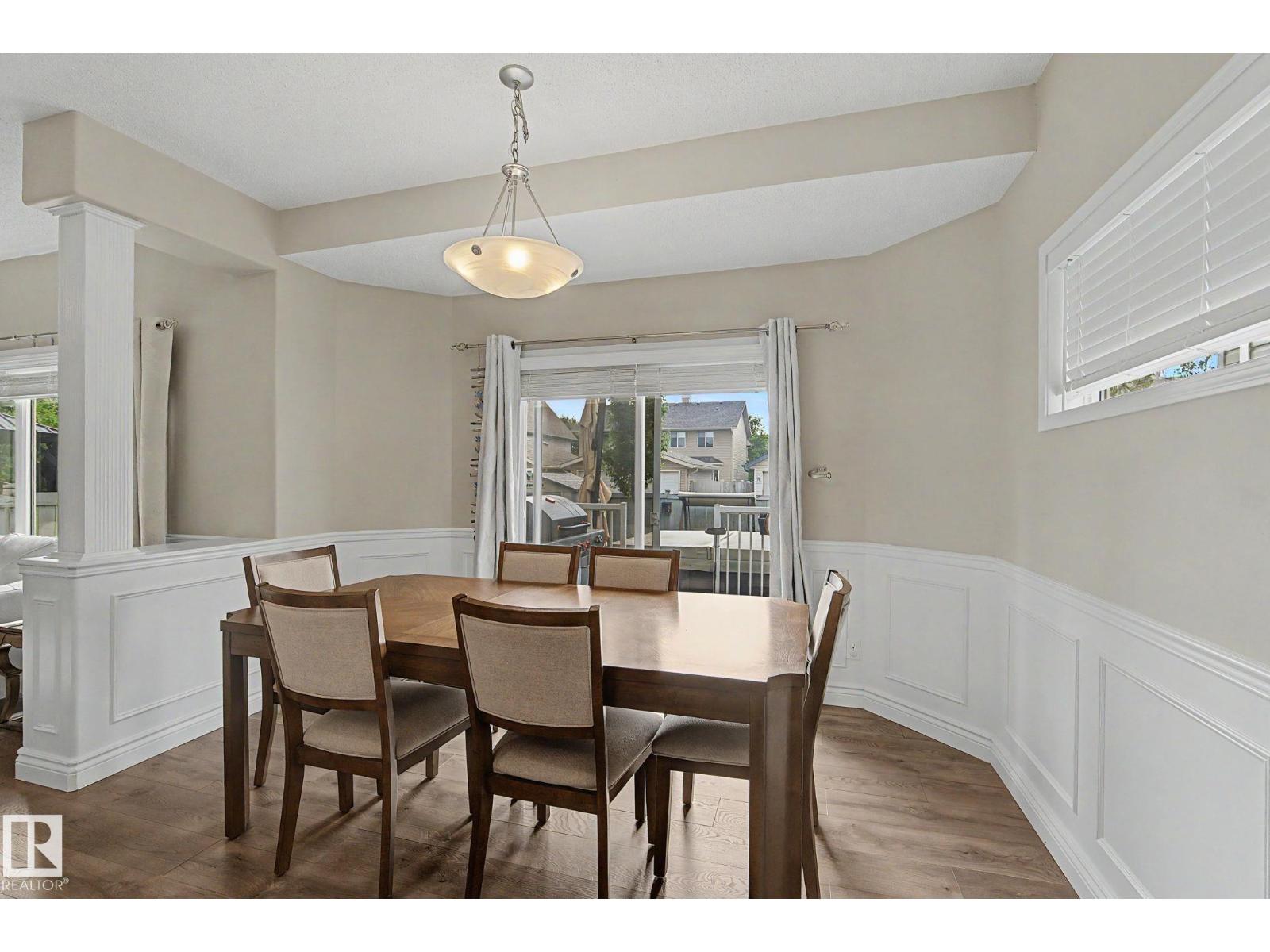5632 201 St NW - 24