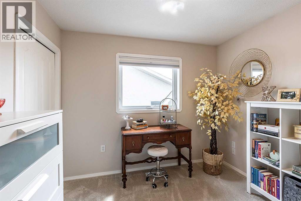 168 Hunt Crescent NE - Image 18