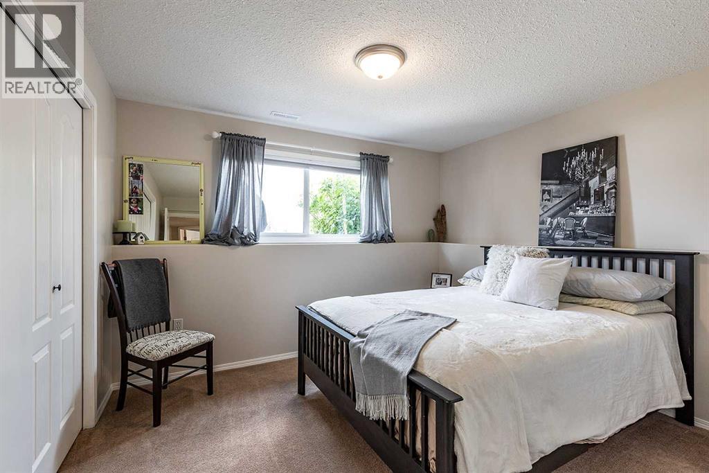 168 Hunt Crescent NE - Image 34
