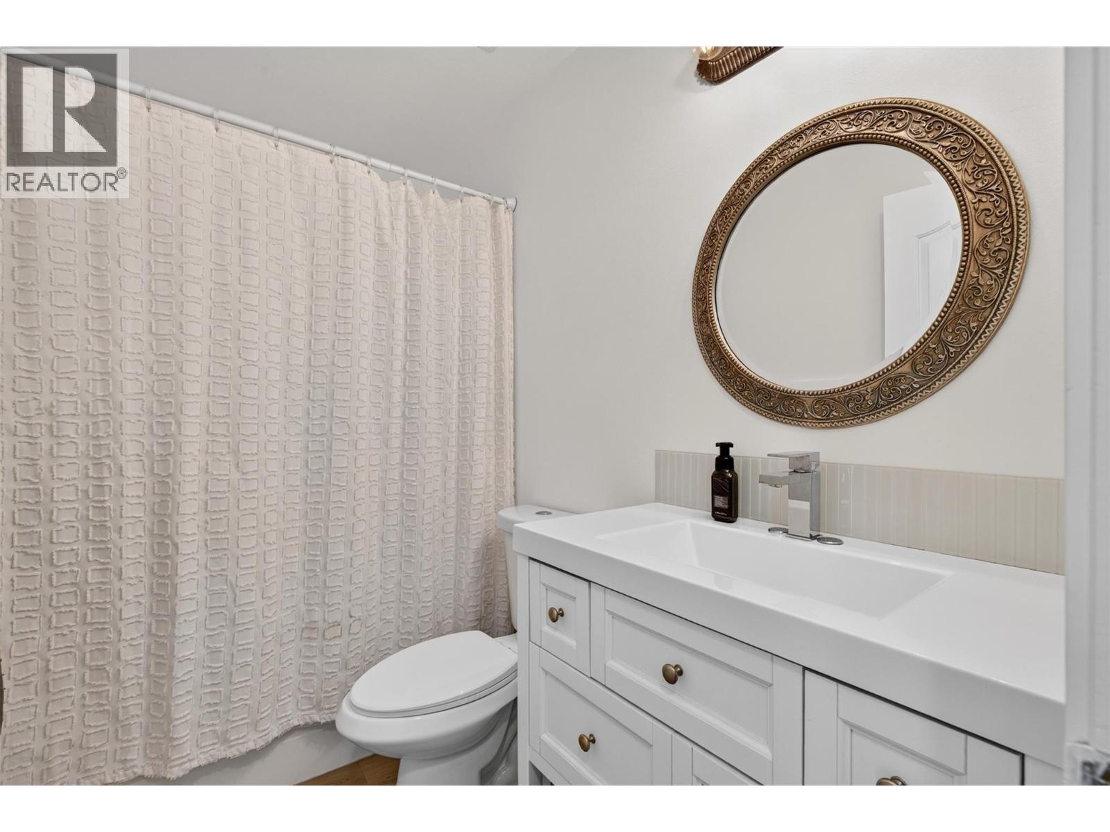  2655 Applegreen Court, West Kelowna