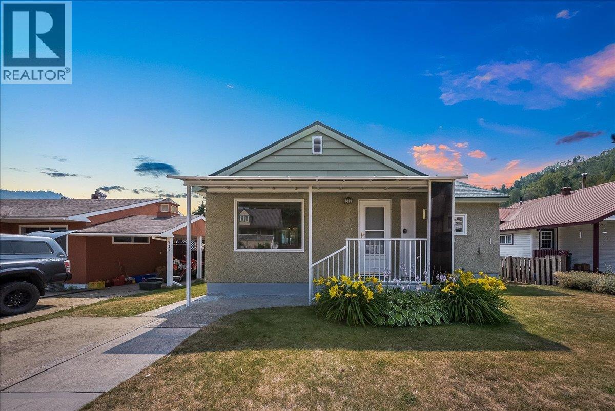 916 Thackeray Street - 35
