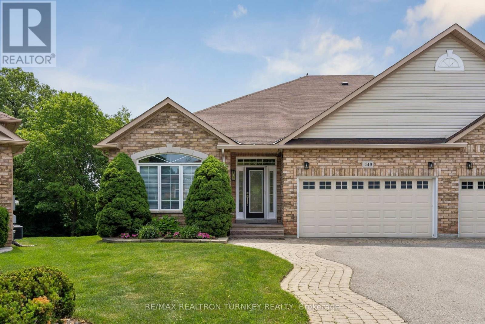 440 MORLEY COOK CRESCENT - 2