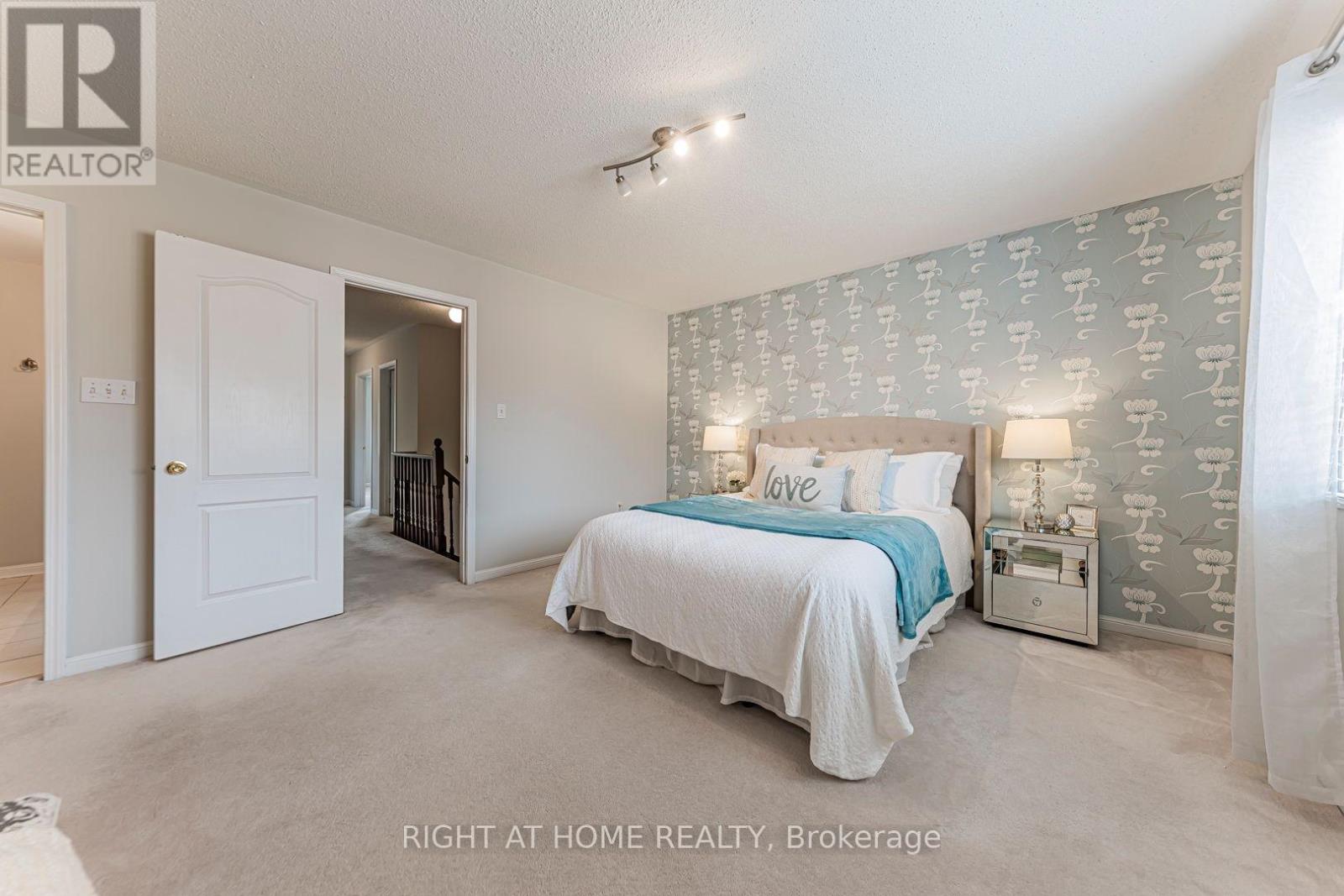 11 OLIVETT LANE - 18