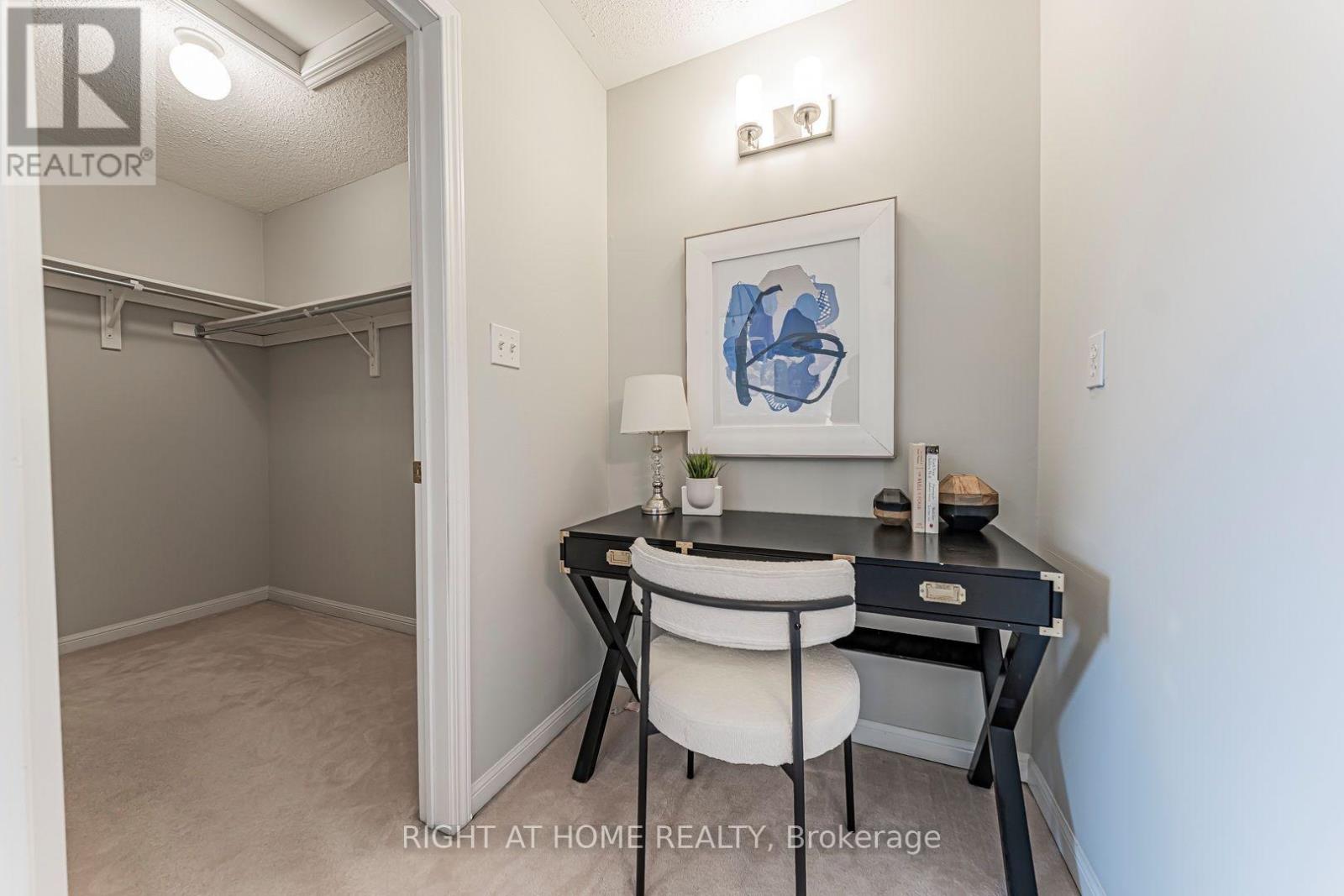 11 OLIVETT LANE - 19