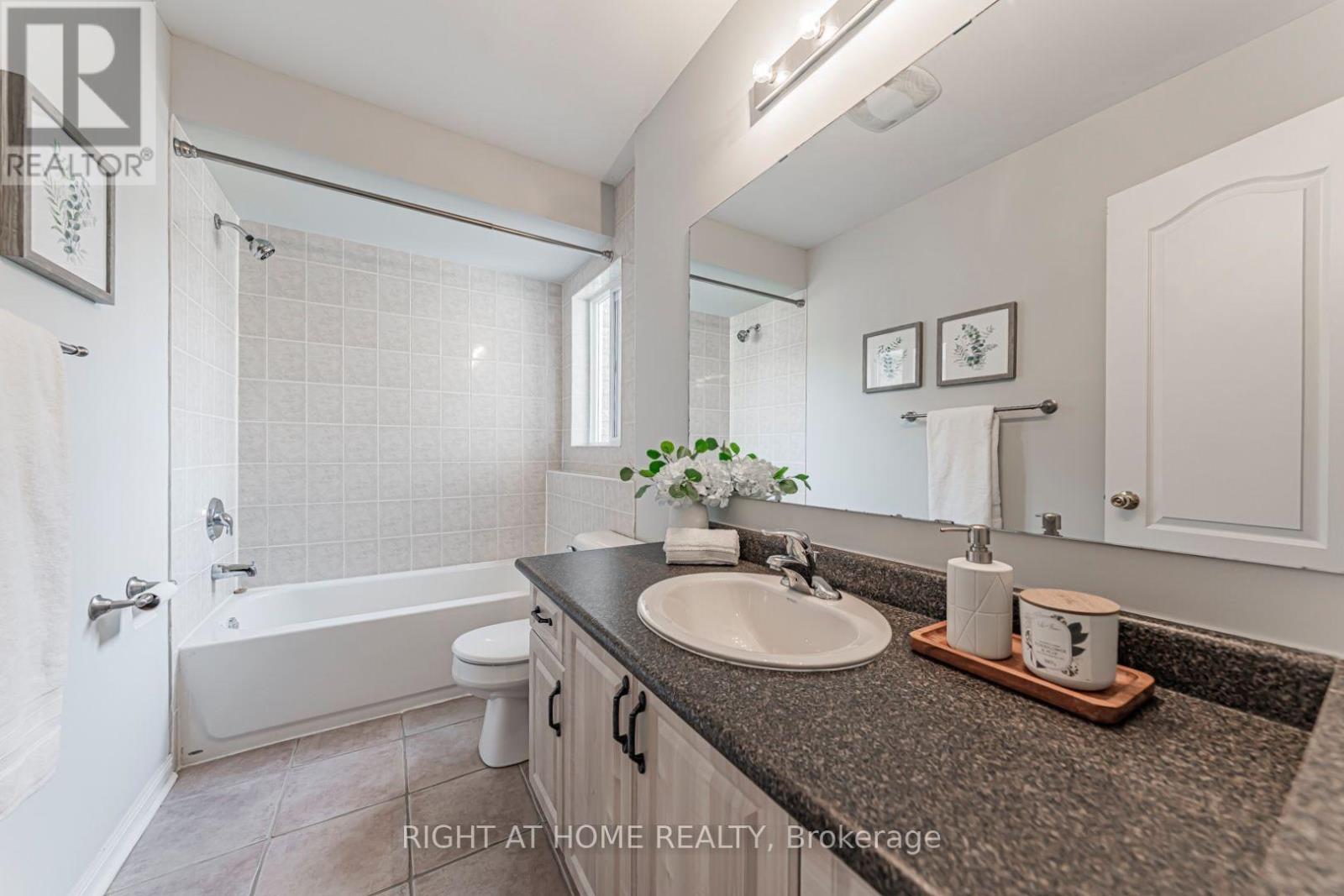 11 OLIVETT LANE - 28