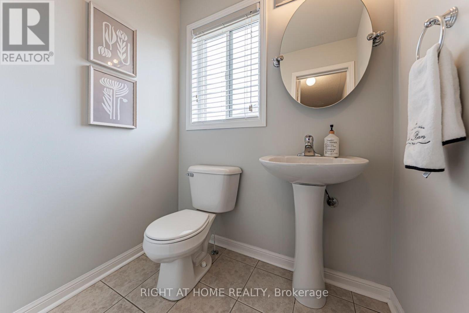 11 OLIVETT LANE - 8