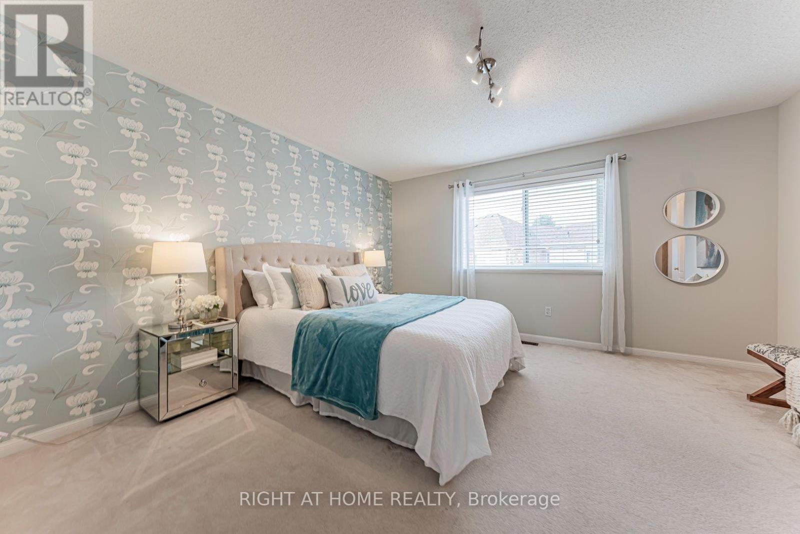 11 OLIVETT LANE - 17