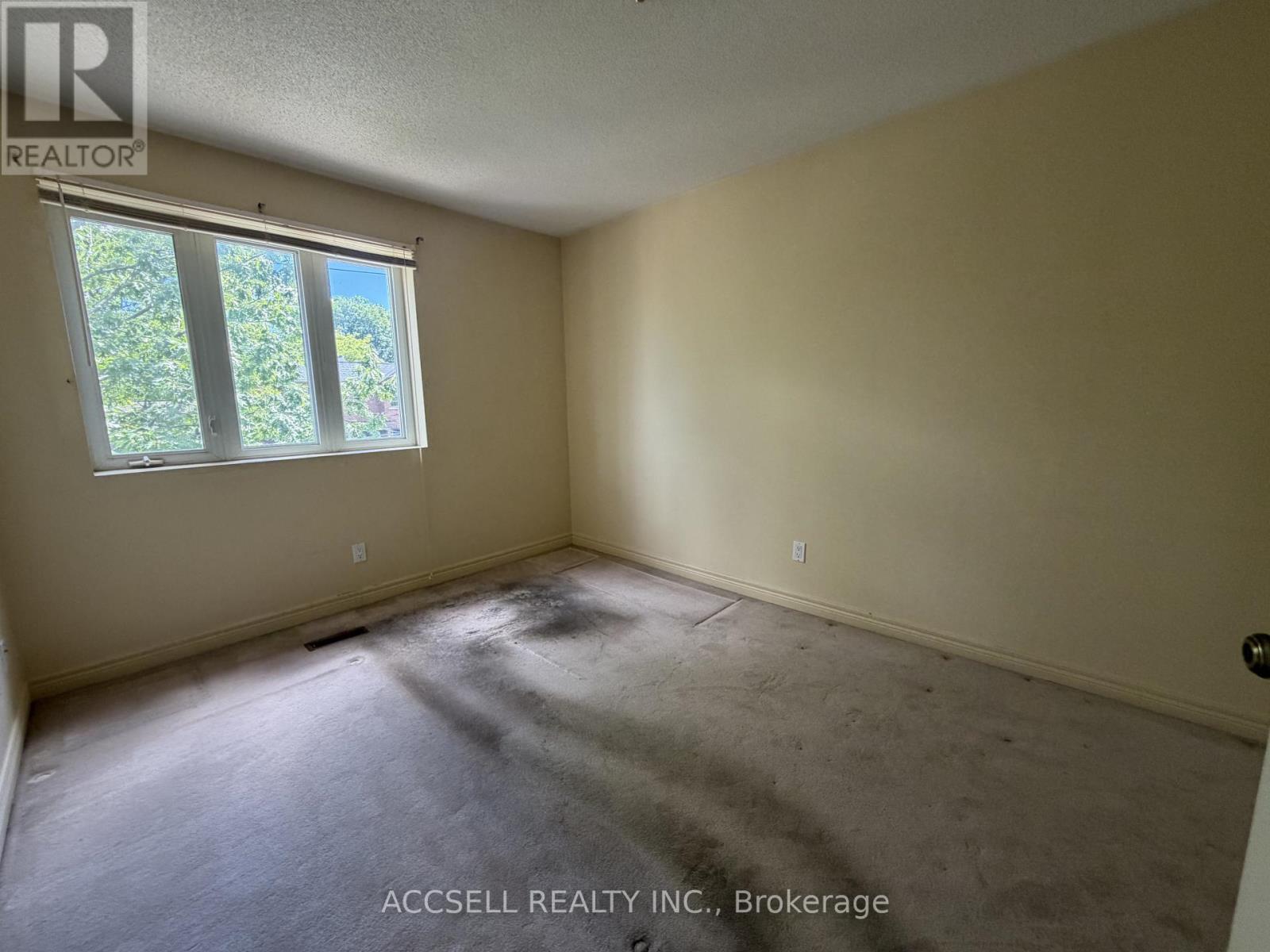 64 PARKLEA DRIVE - Image 7