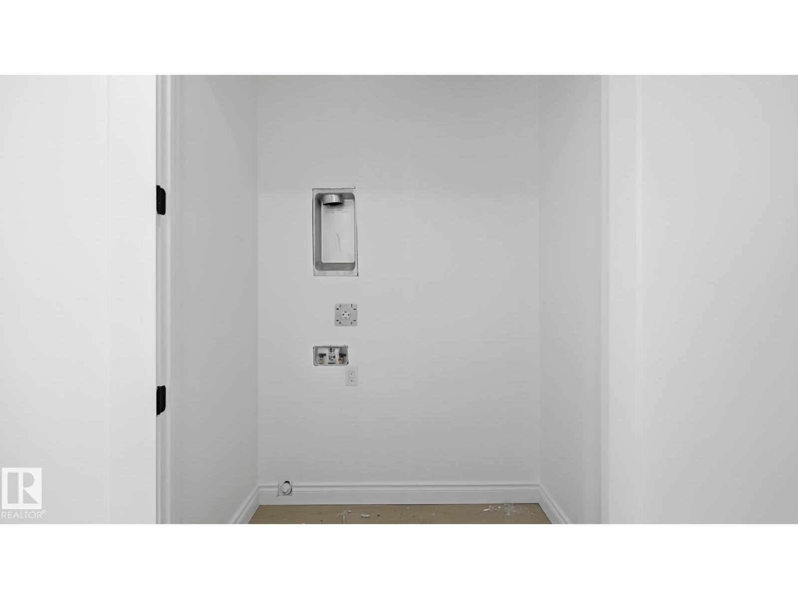 9224 94 ST NW - 24