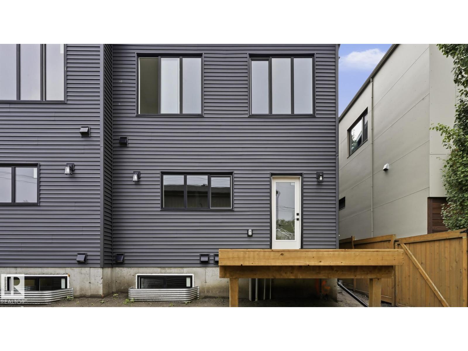 9224 94 ST NW - 46