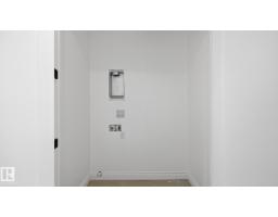 9224 94 St Nw, Edmonton, AB T6C3V5 Photo 24