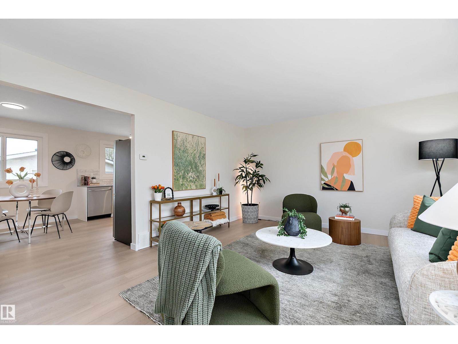 6411 152A AV NW - 10