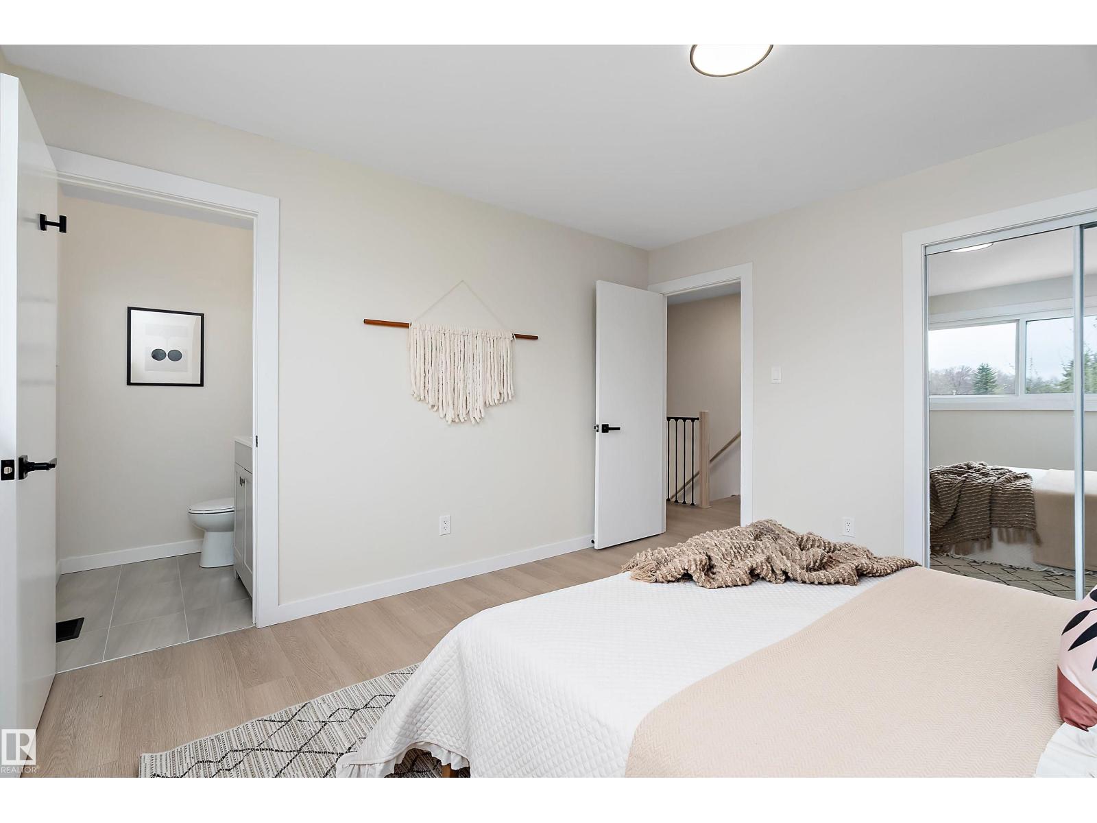 6411 152A AV NW - 22