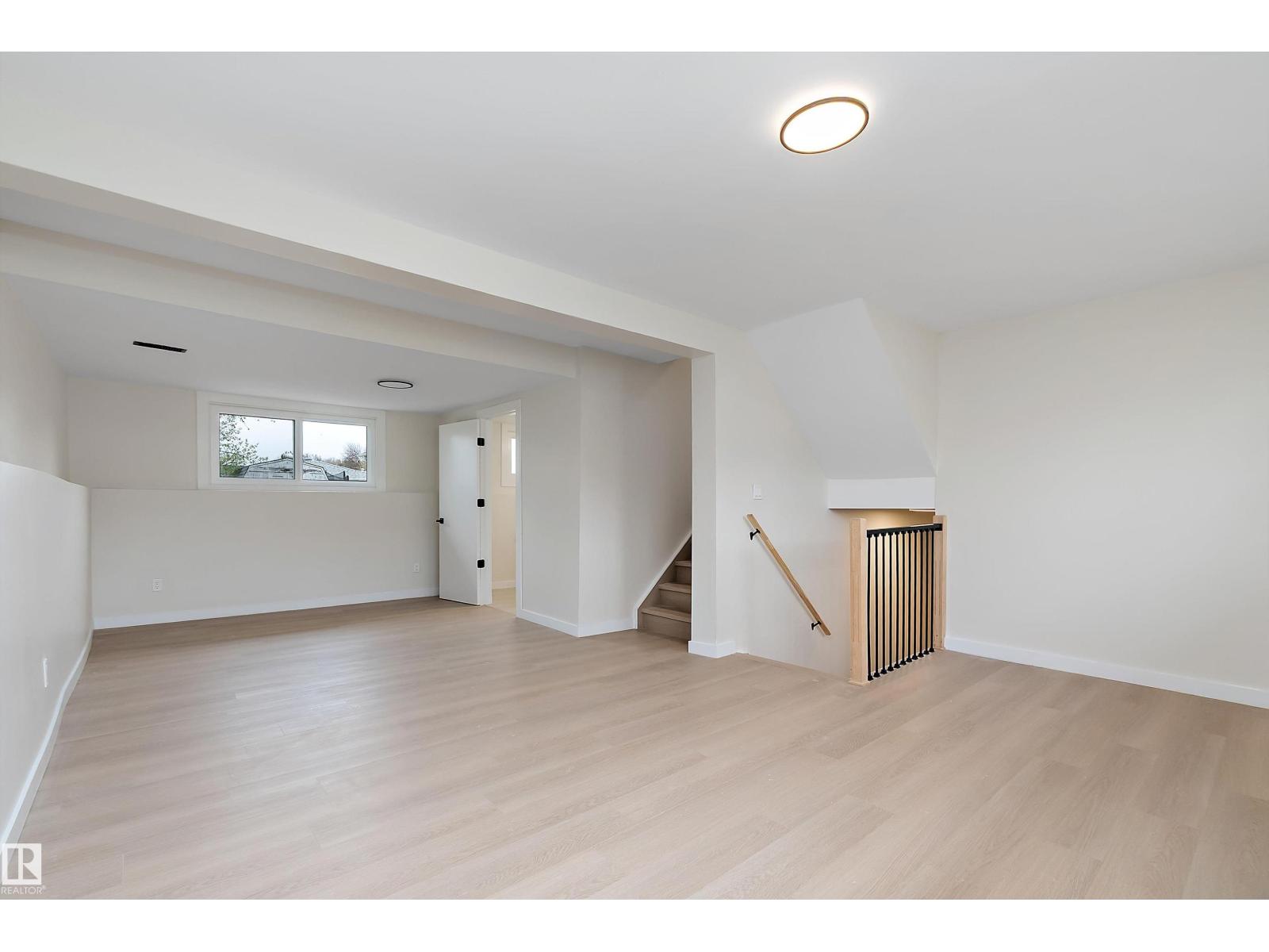 6411 152A AV NW - 34