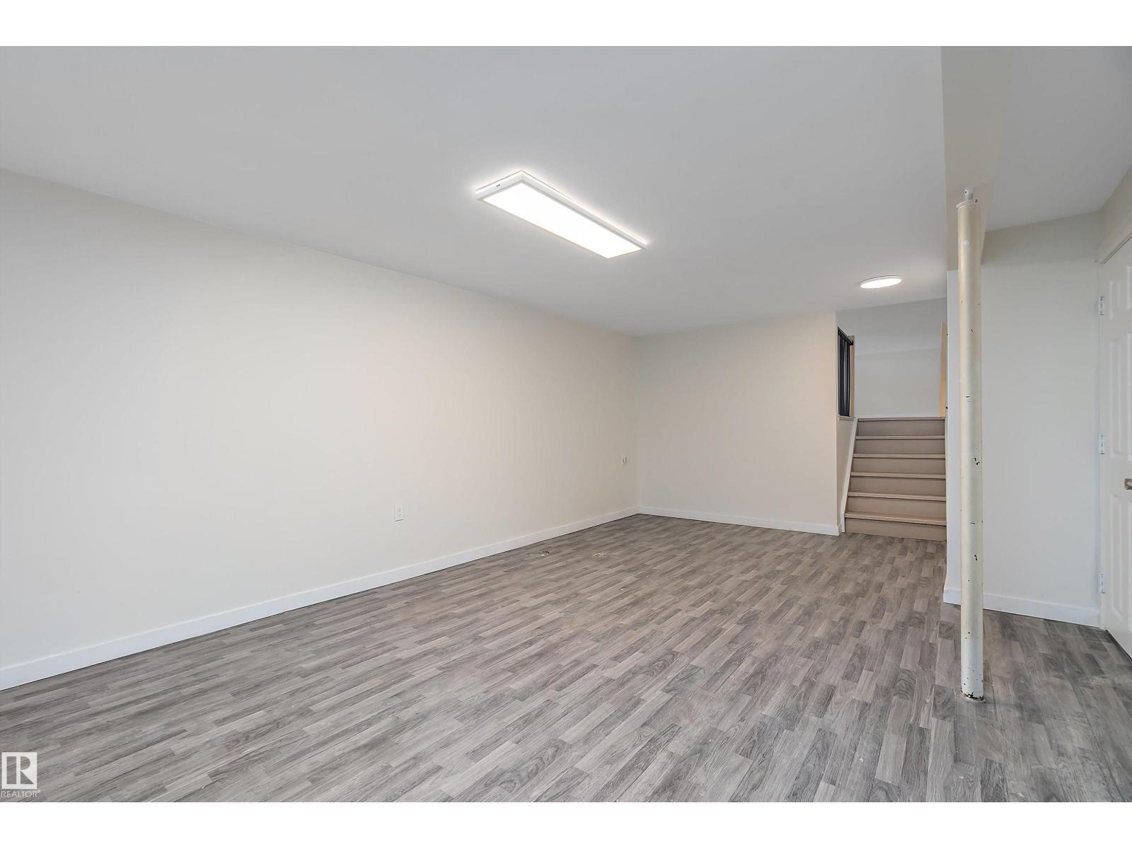 6411 152A AV NW - 39