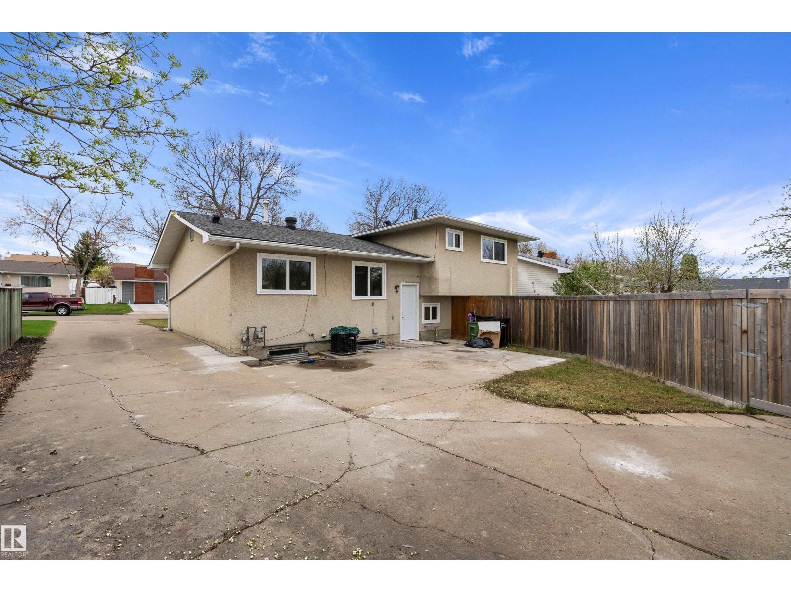 6411 152A AV NW - 42
