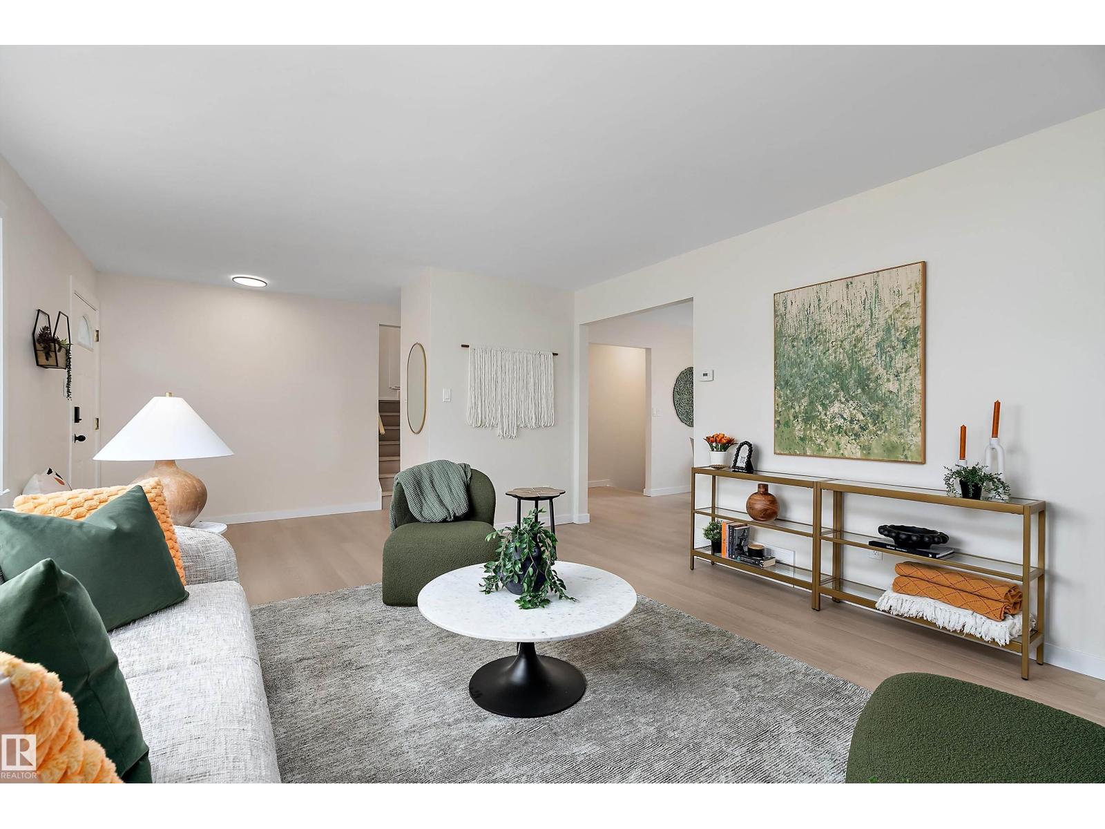 6411 152A AV NW - 9