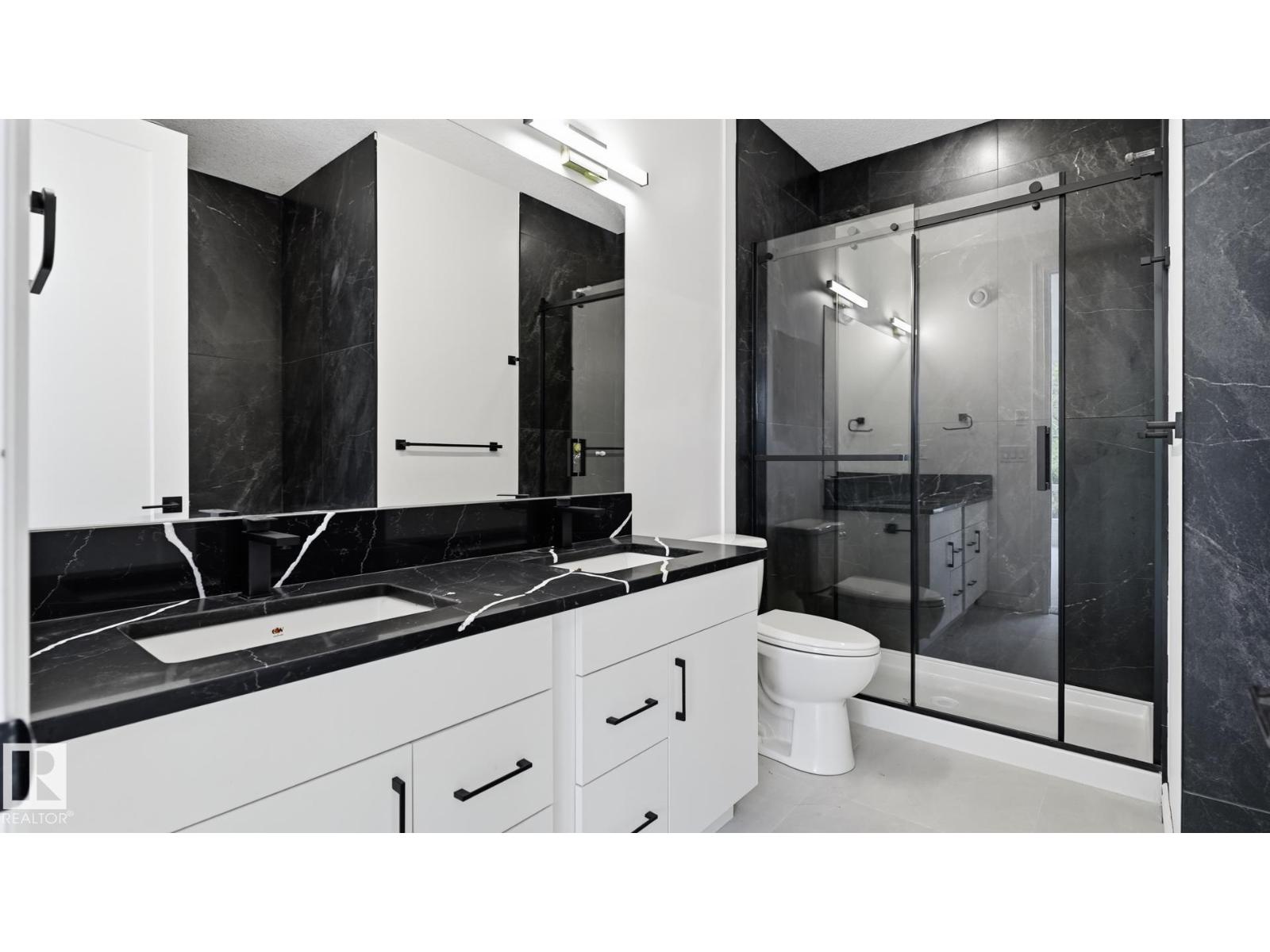 9226 94 ST NW - 19